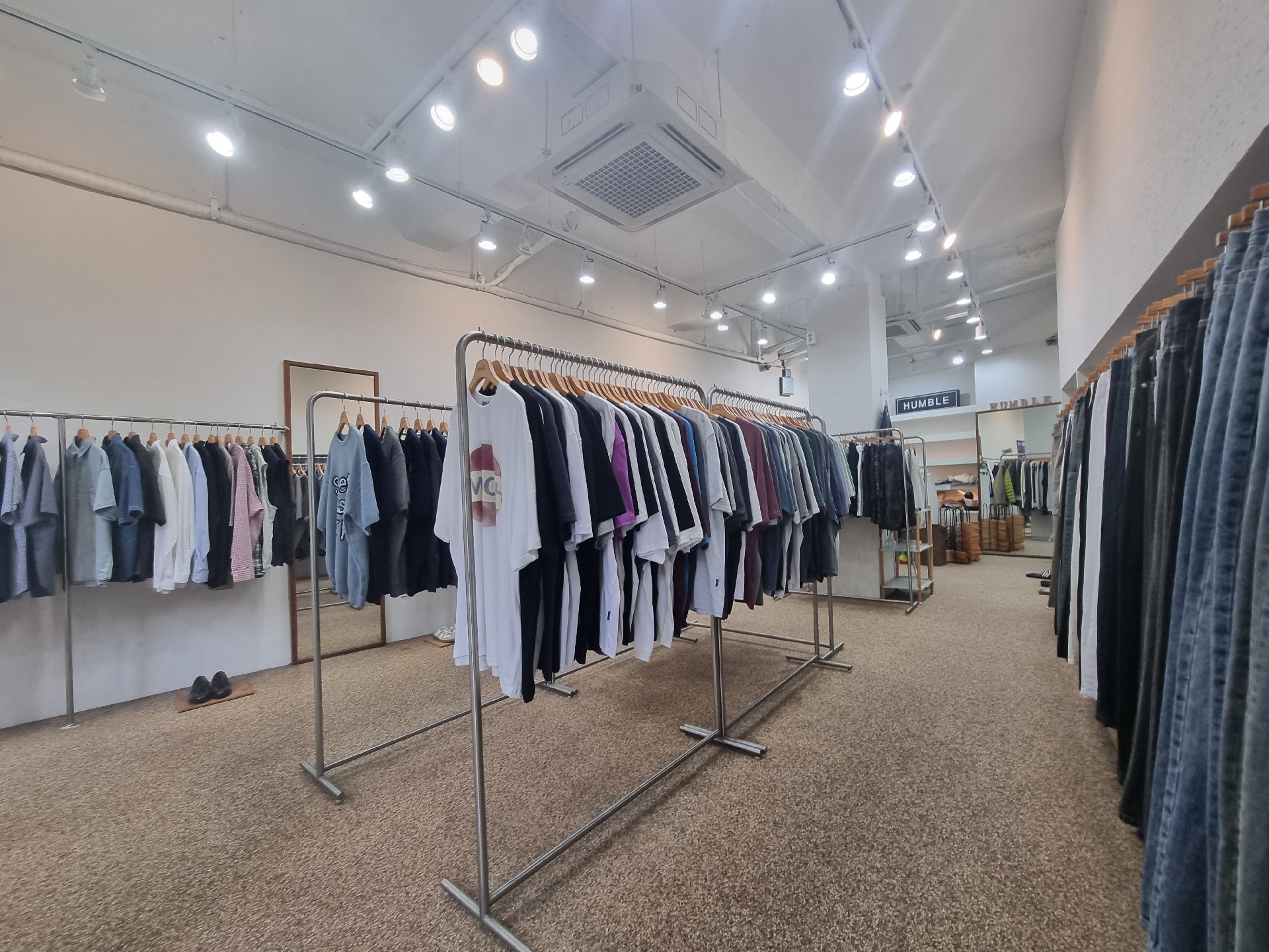 부산광역시 부산진구 부전동 상가 - 1