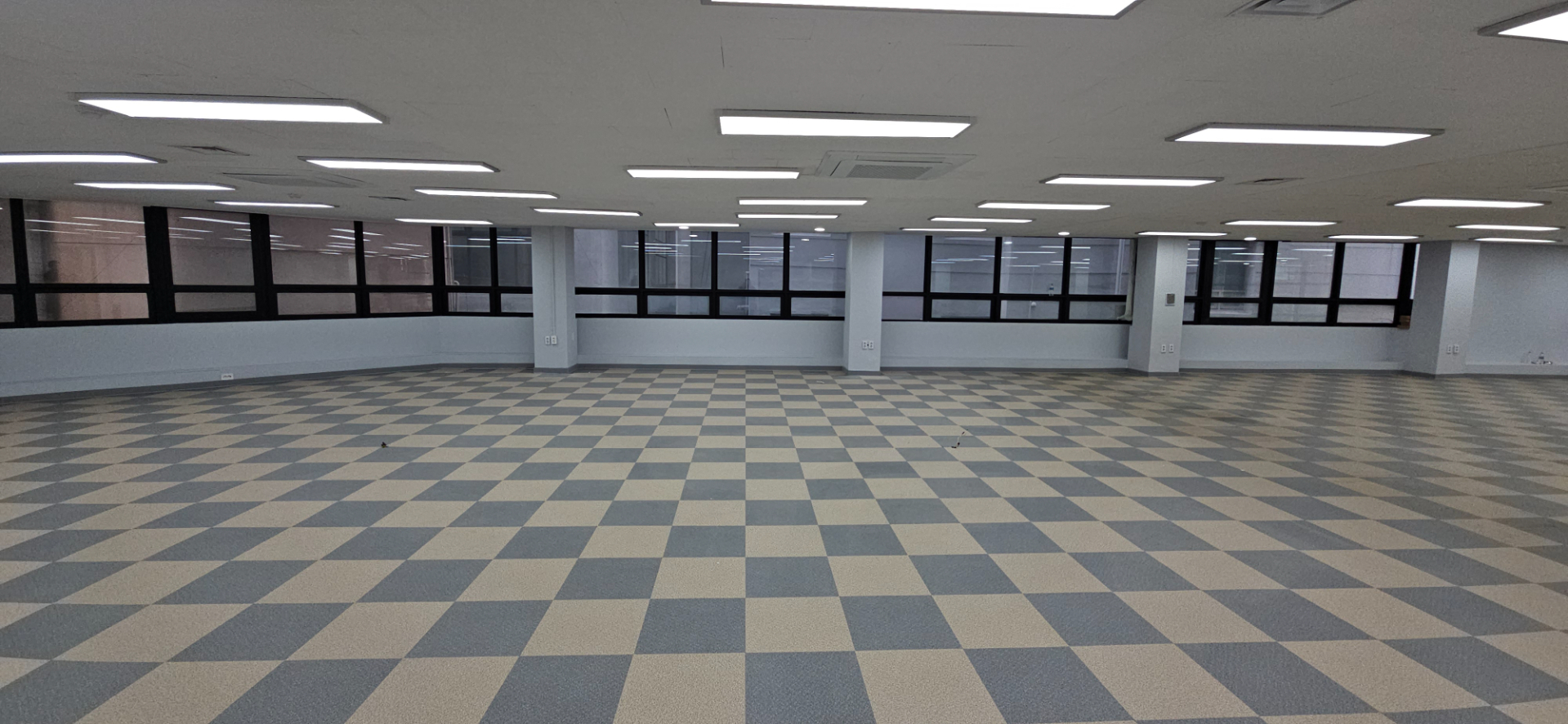 부산광역시 부산진구 부전동 사무실 - 1