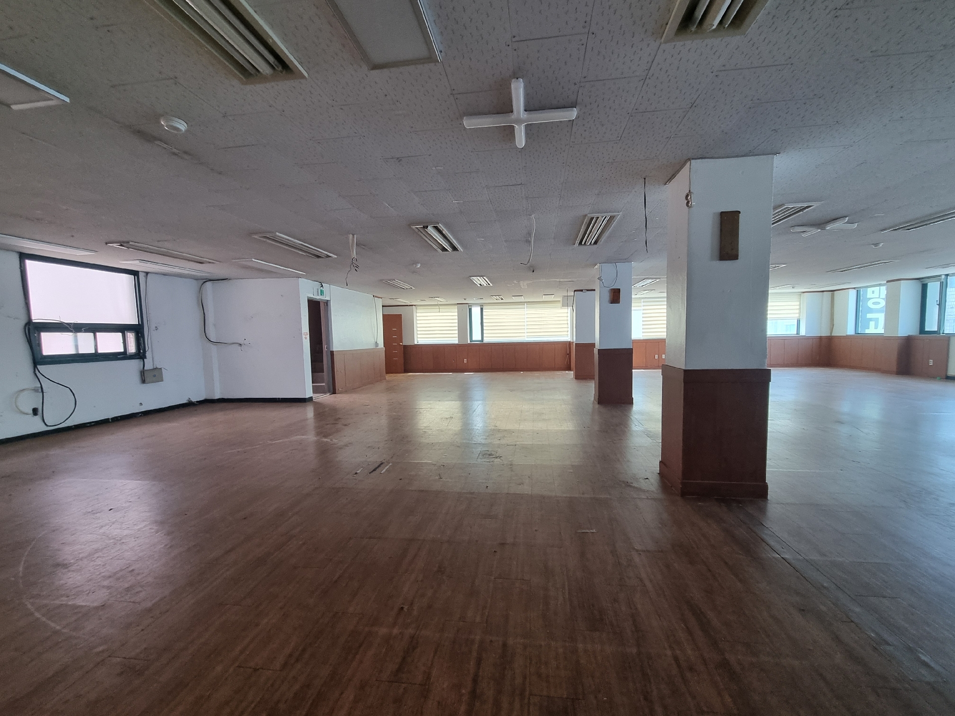 부산광역시 동구 범일동 사무실 썸네일 3