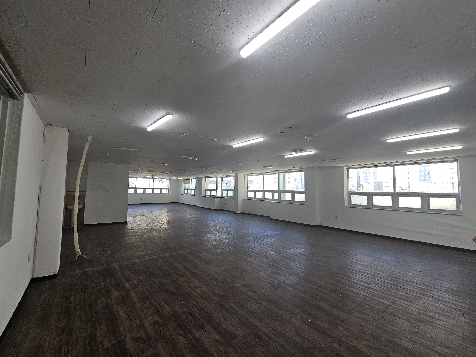 부산광역시 부산진구 전포동 사무실 썸네일 4