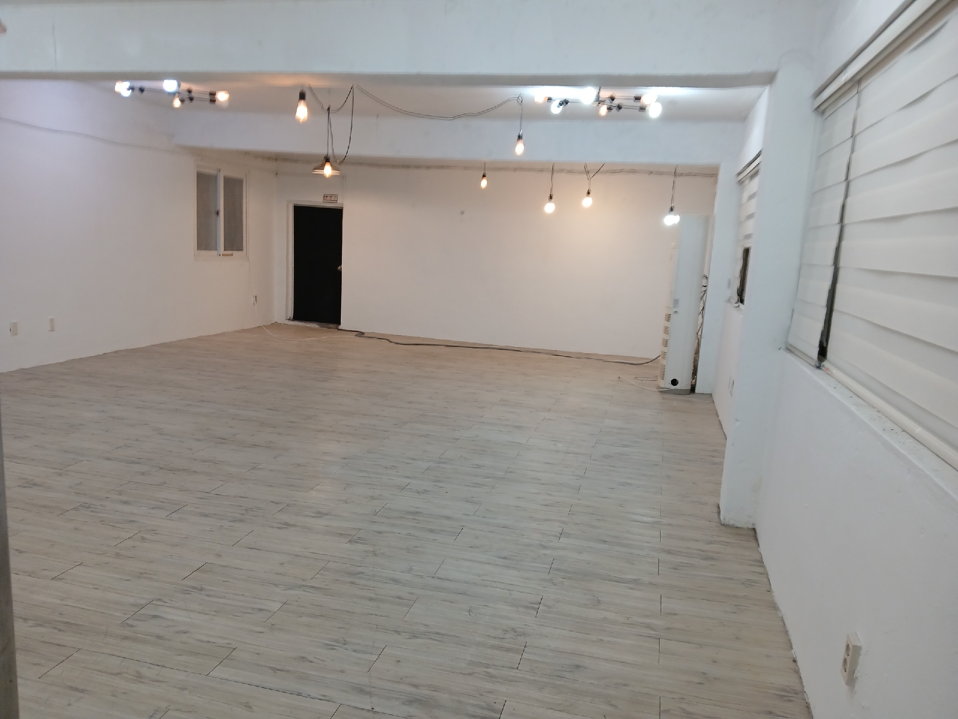 부산광역시 동구 범일동 상가 - 1