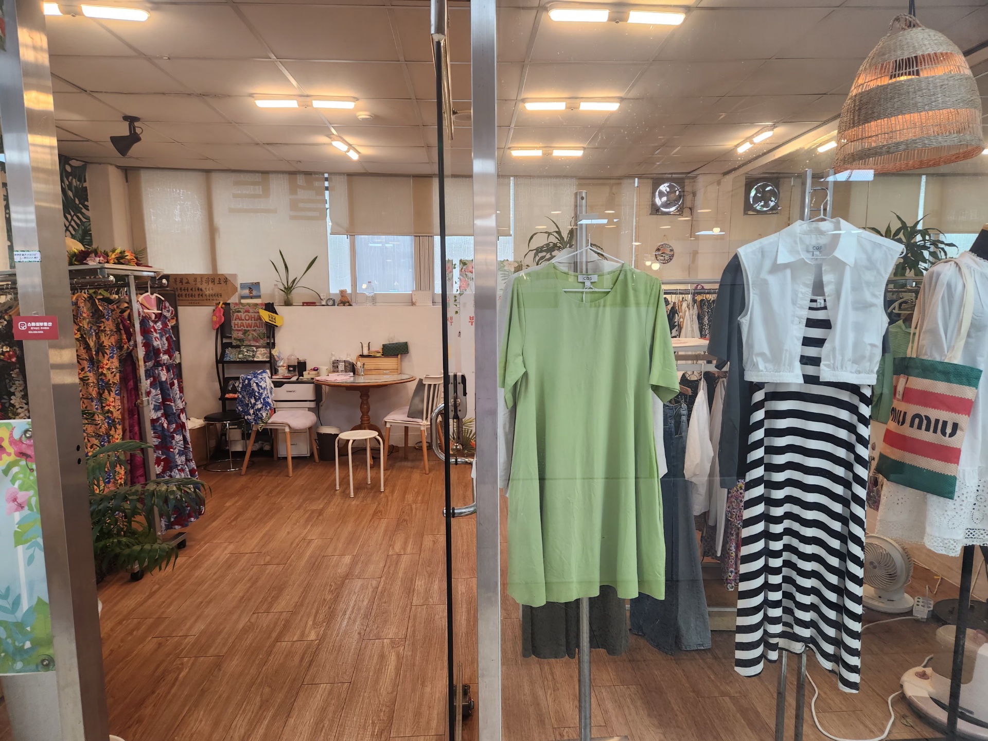 부산광역시 수영구 남천동 상가 - 1