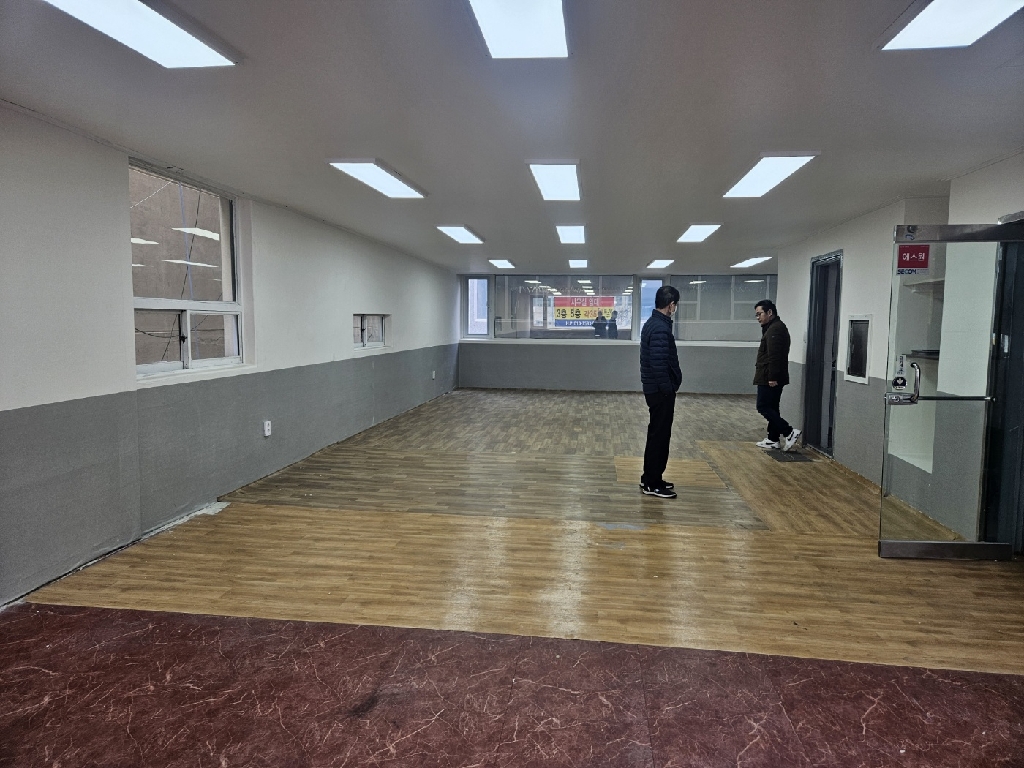 부산광역시 동구 범일동 사무실 썸네일 3