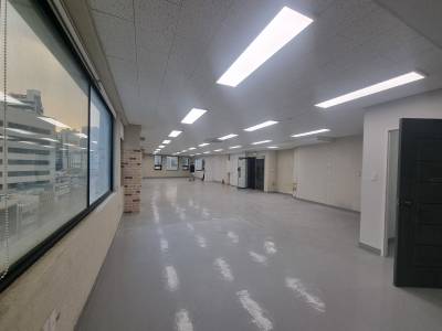 부산광역시 부산진구 범천동 858-64   사무실