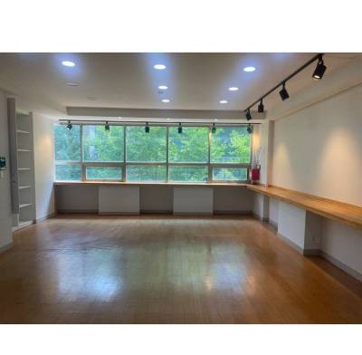 부산광역시 중구 중앙동2가 50-3   사무실