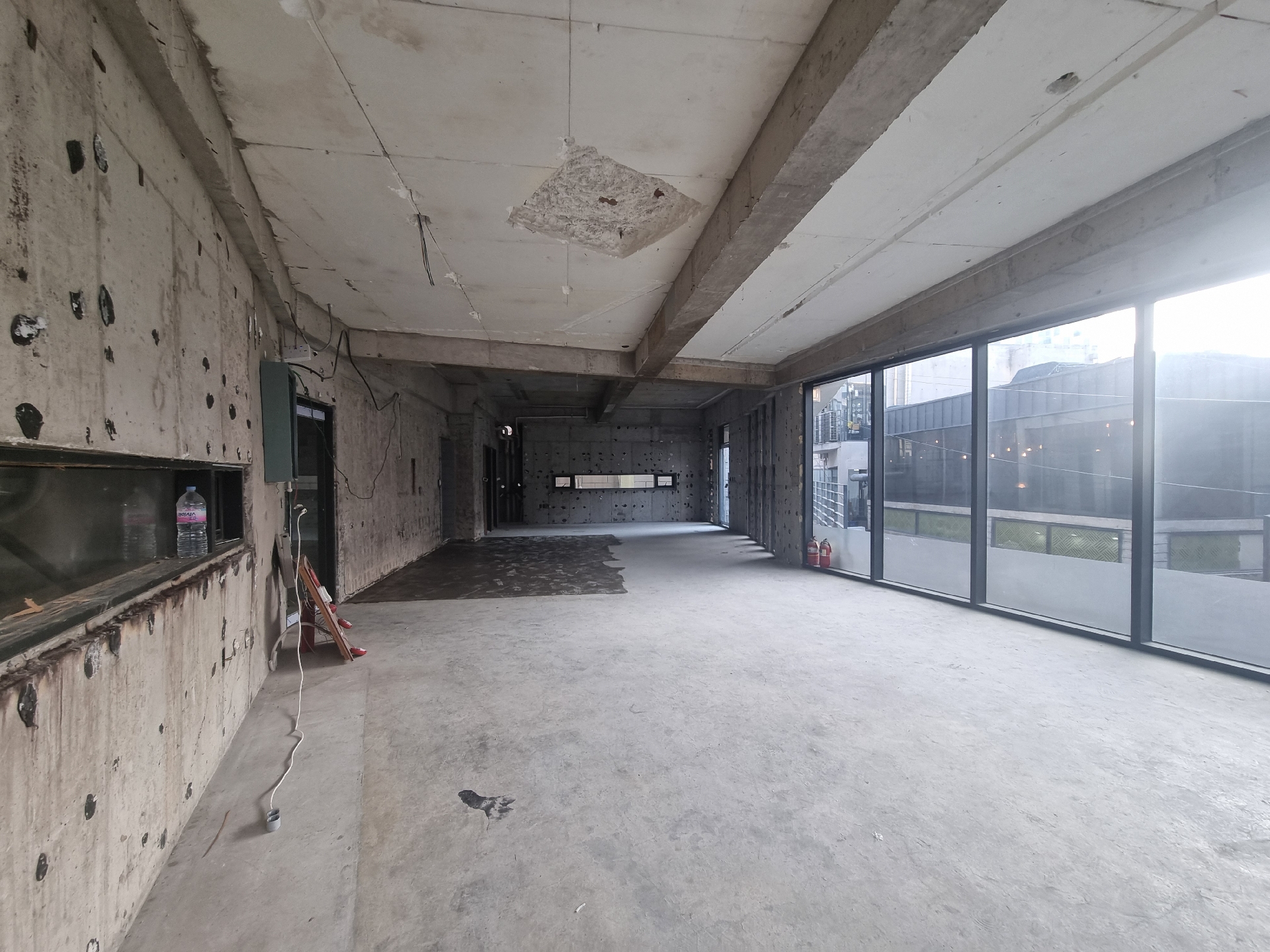 부산광역시 부산진구 전포동 상가 - 1