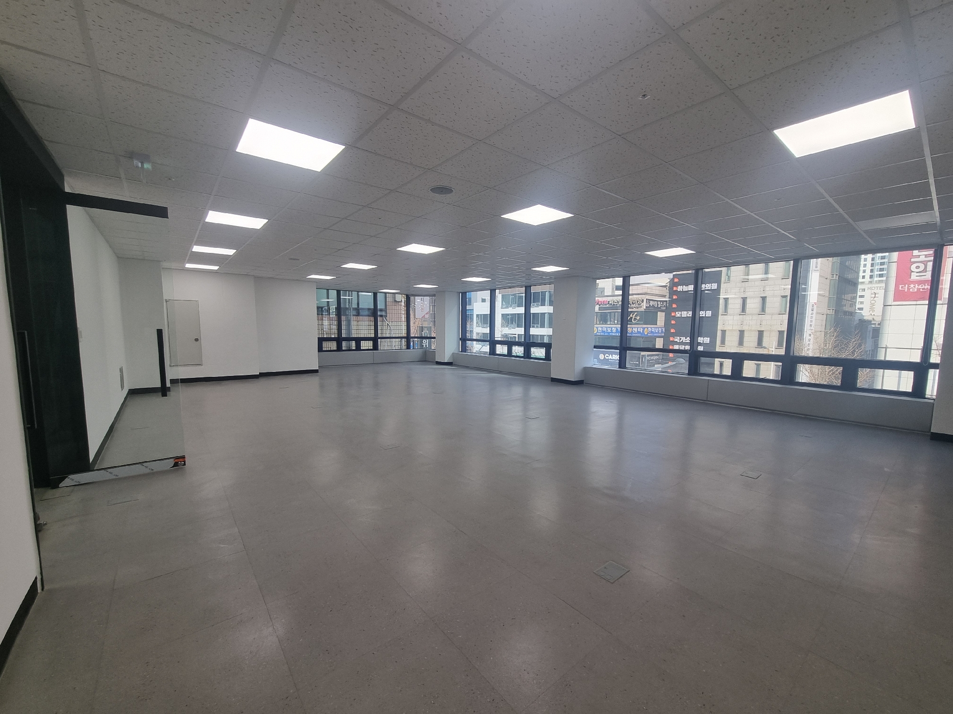 부산광역시 부산진구 부전동 사무실 - 1