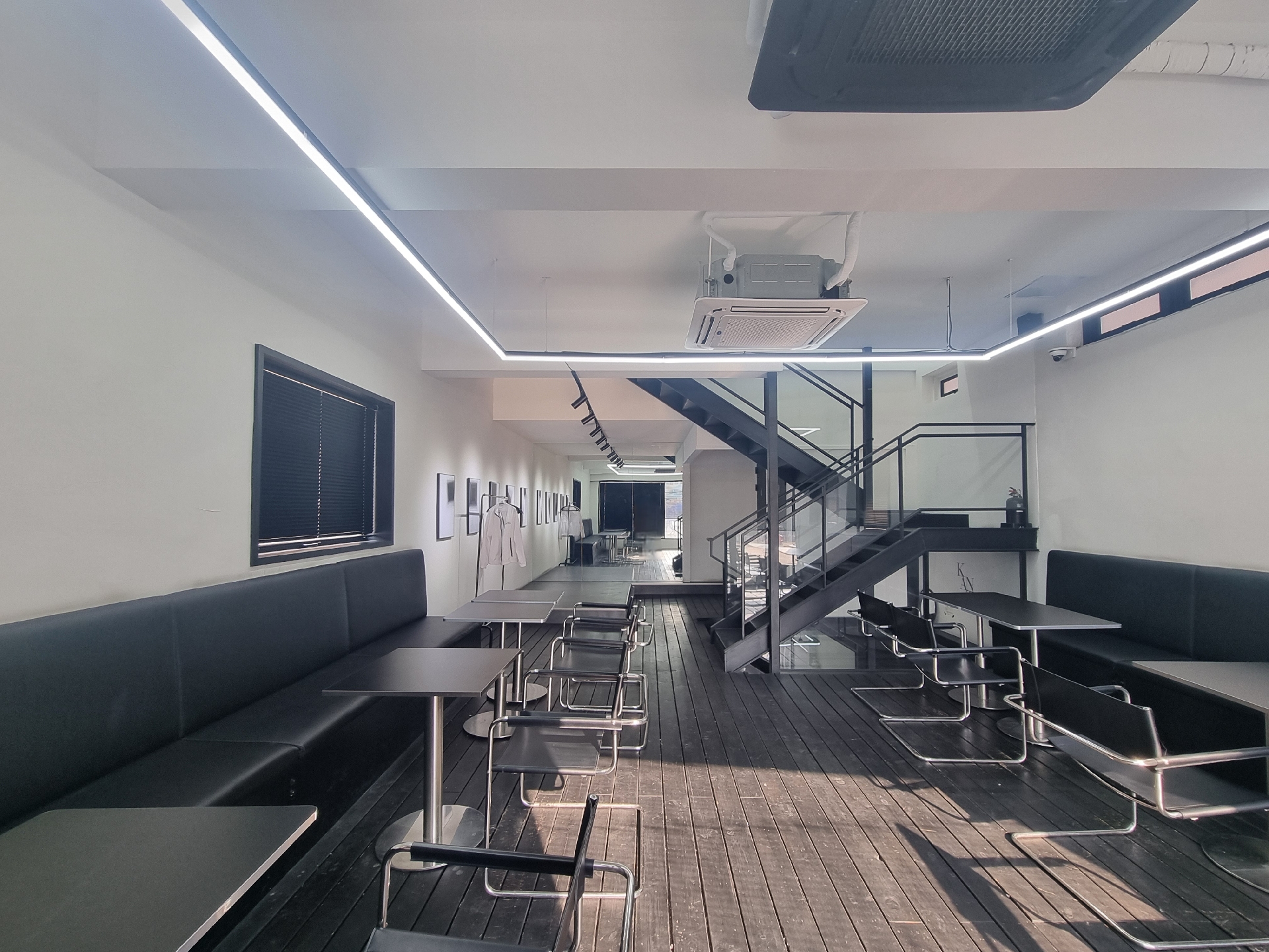 부산광역시 부산진구 전포동 상가 - 1