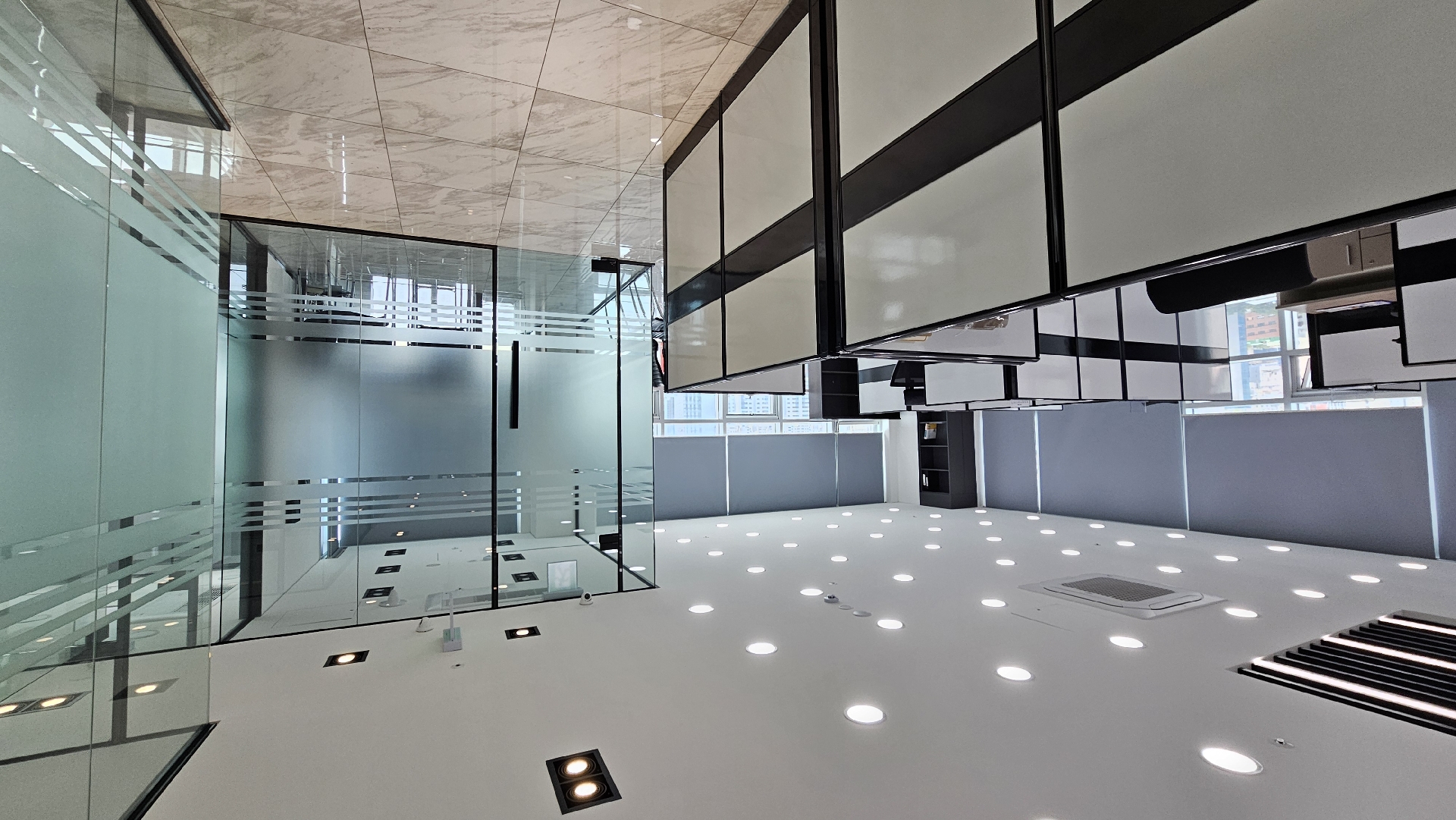 부산광역시 연제구 거제동 사무실 썸네일 2