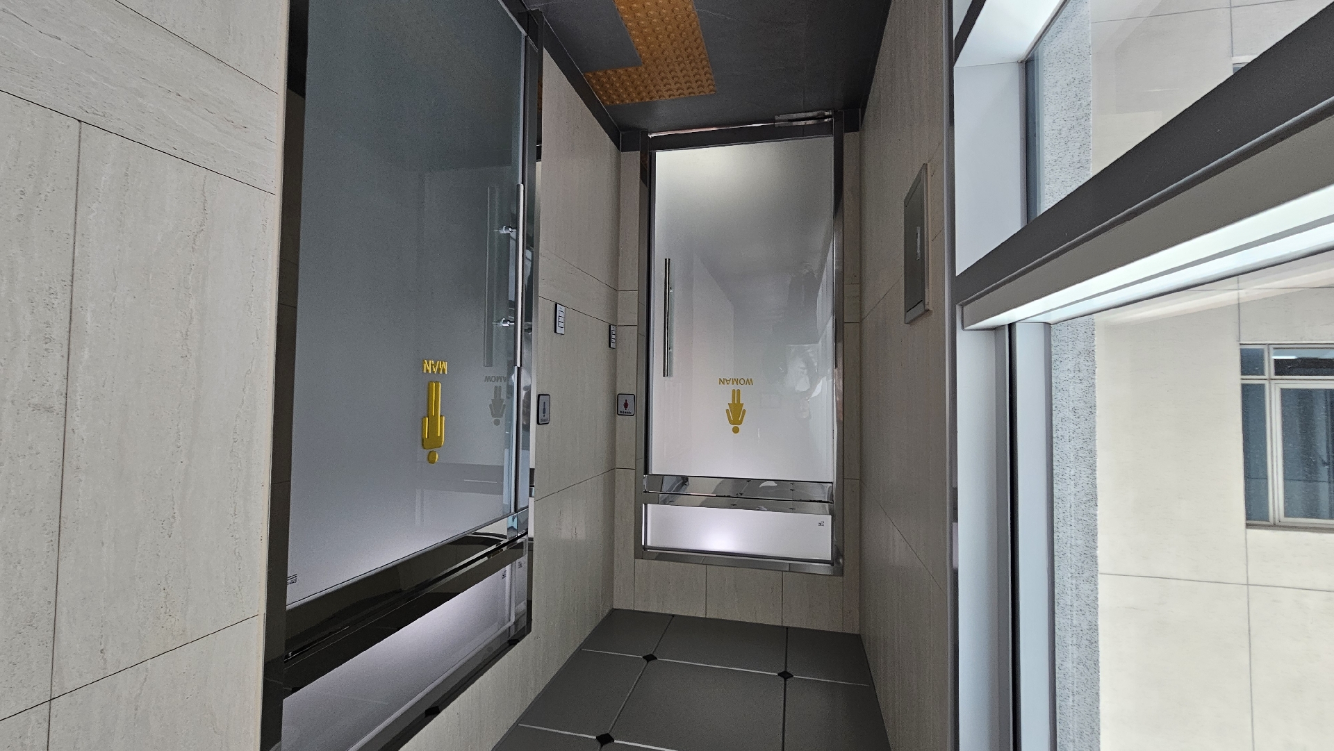 부산광역시 연제구 거제동 사무실 썸네일 7