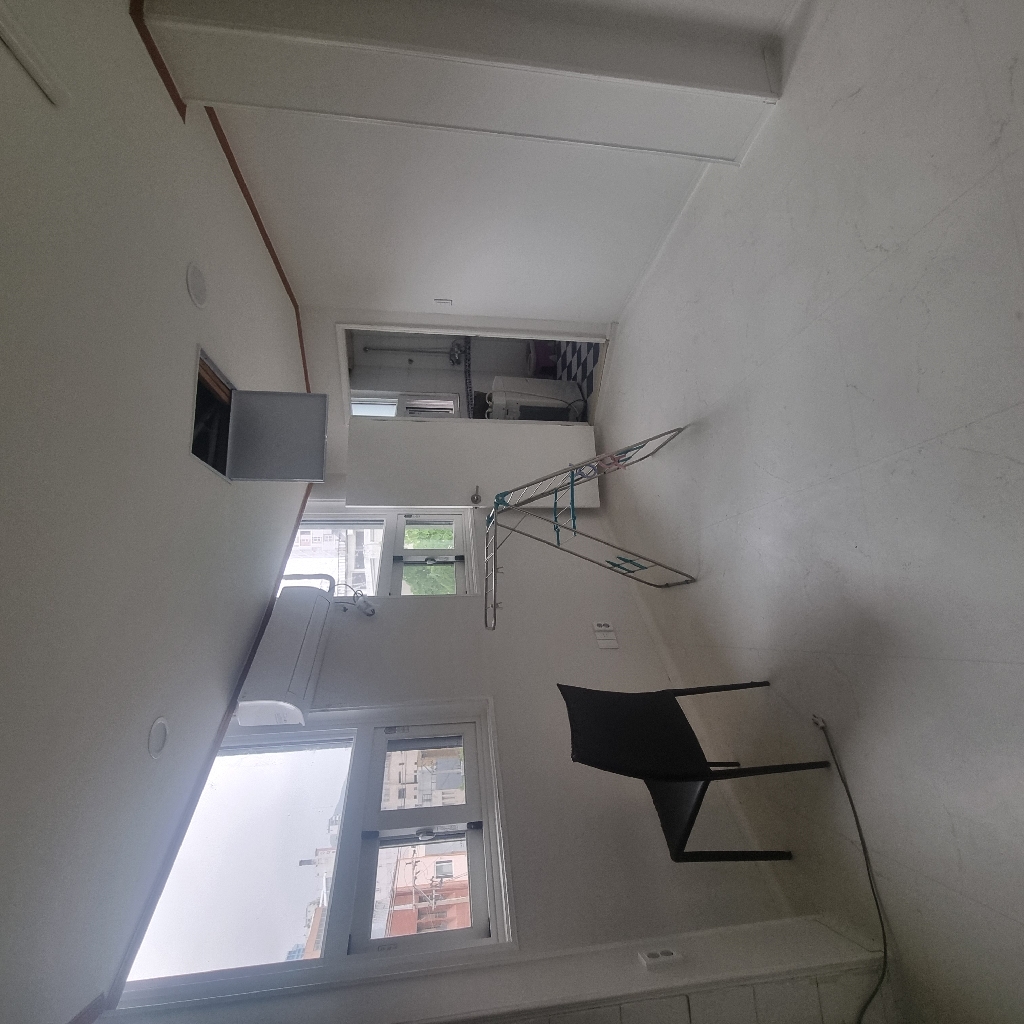 부산광역시 중구 중앙동4가 사무실 - 1