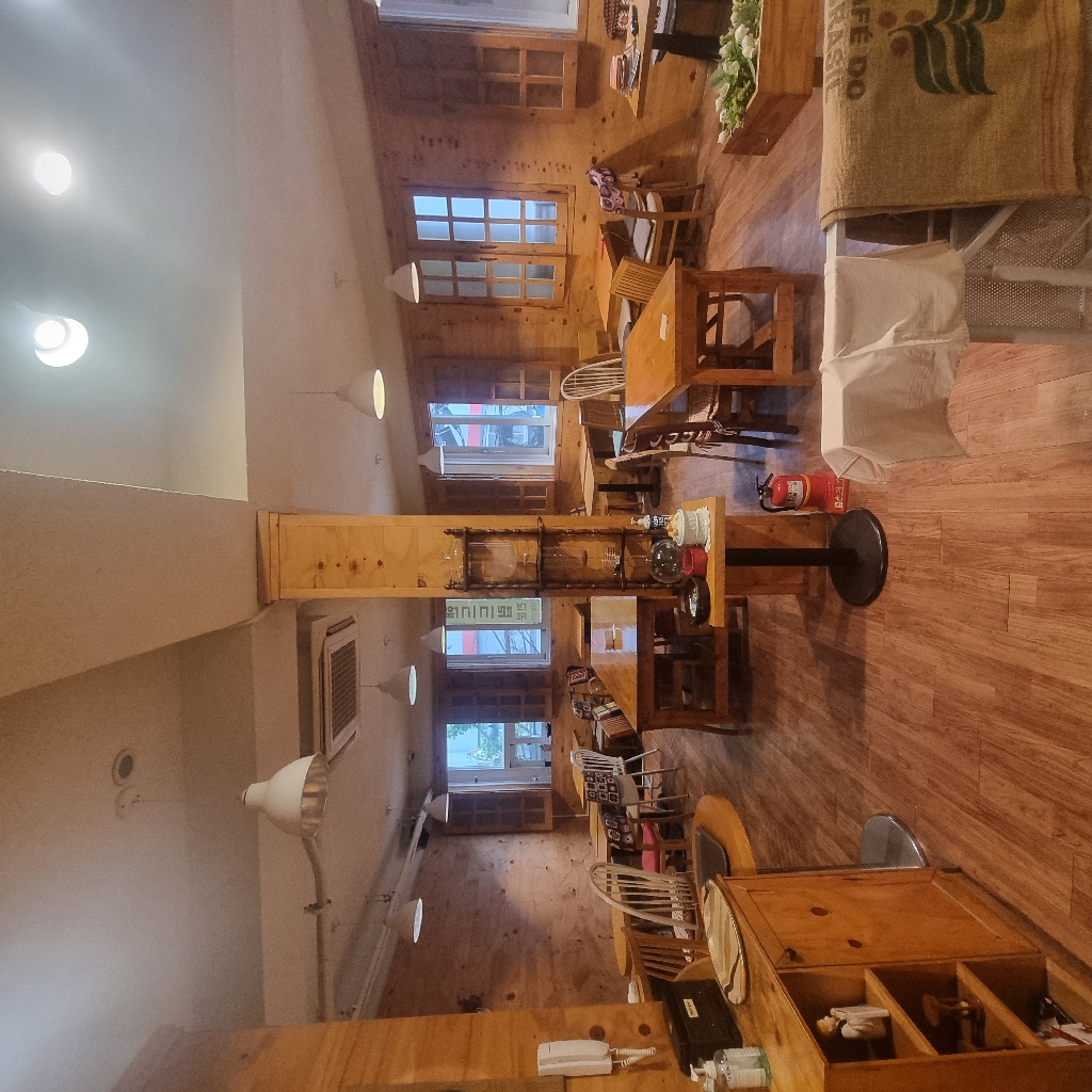 부산광역시 중구 중앙동4가 사무실 - 1