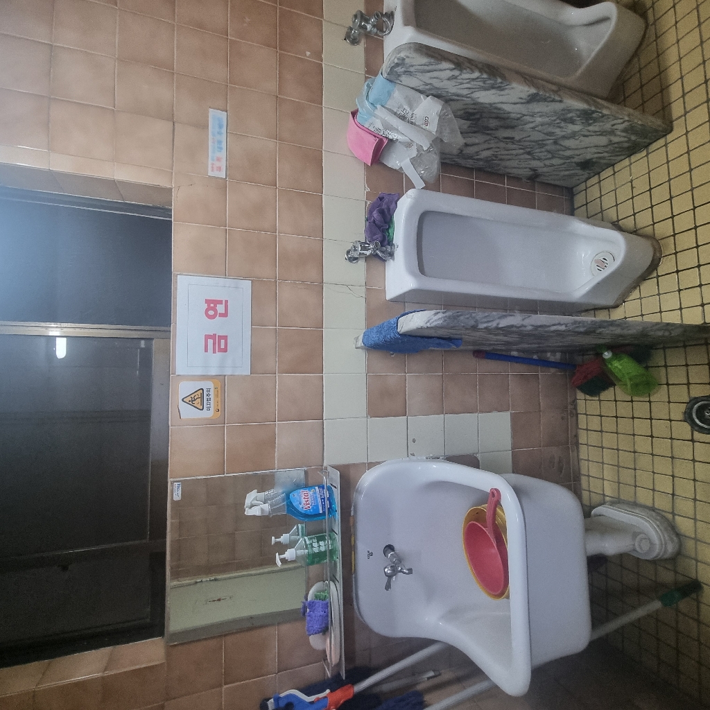 부산광역시 중구 중앙동4가 사무실 썸네일 4