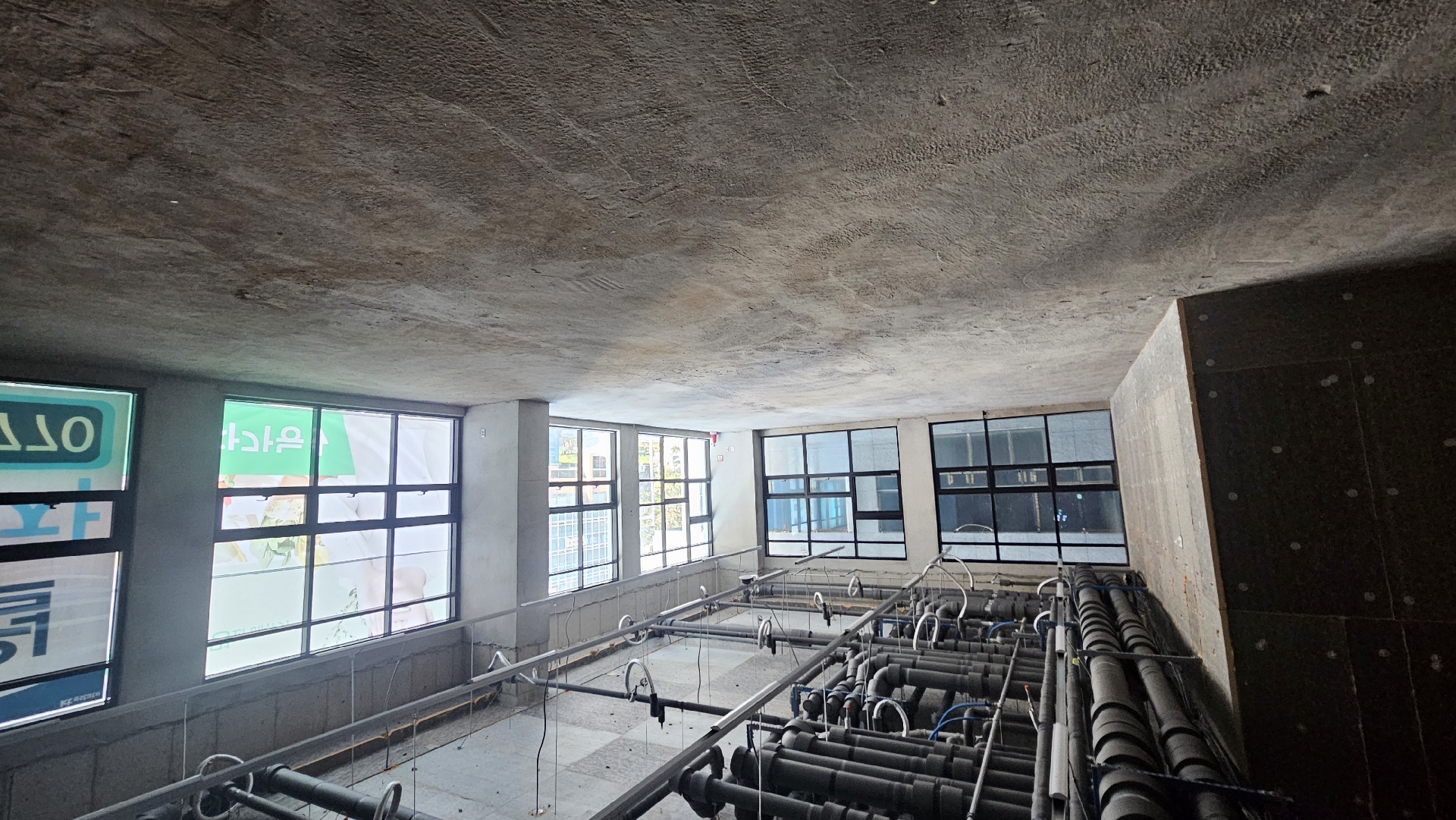 부산광역시 동구 초량동 상가 - 1