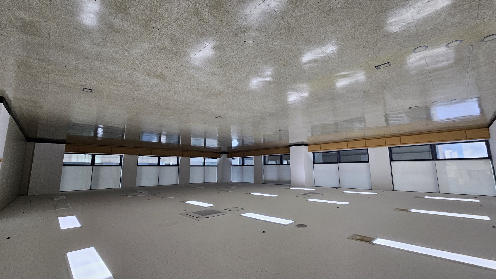 부산광역시 중구 중앙동4가 사무실 - 1