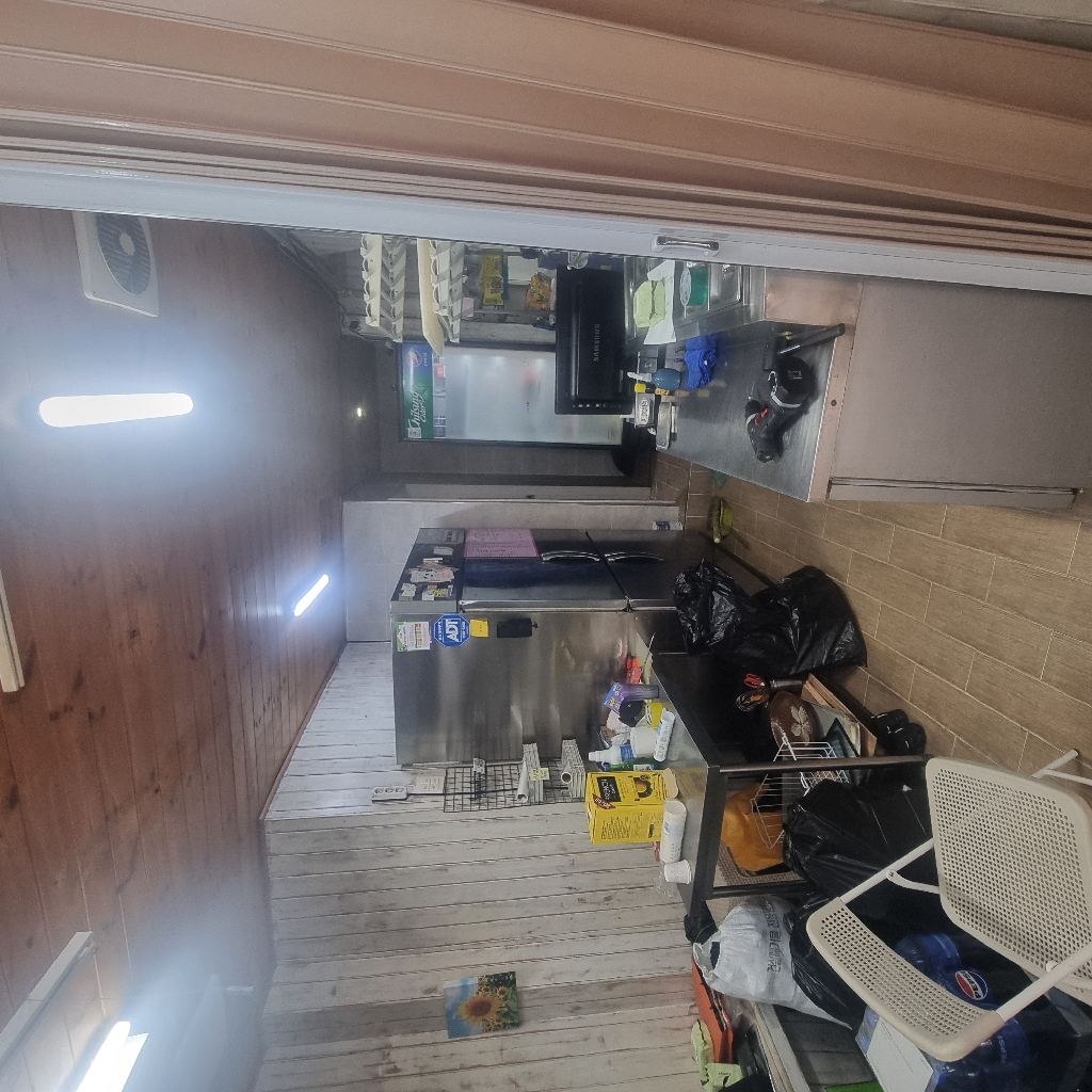 부산광역시 중구 영주동 상가 - 1