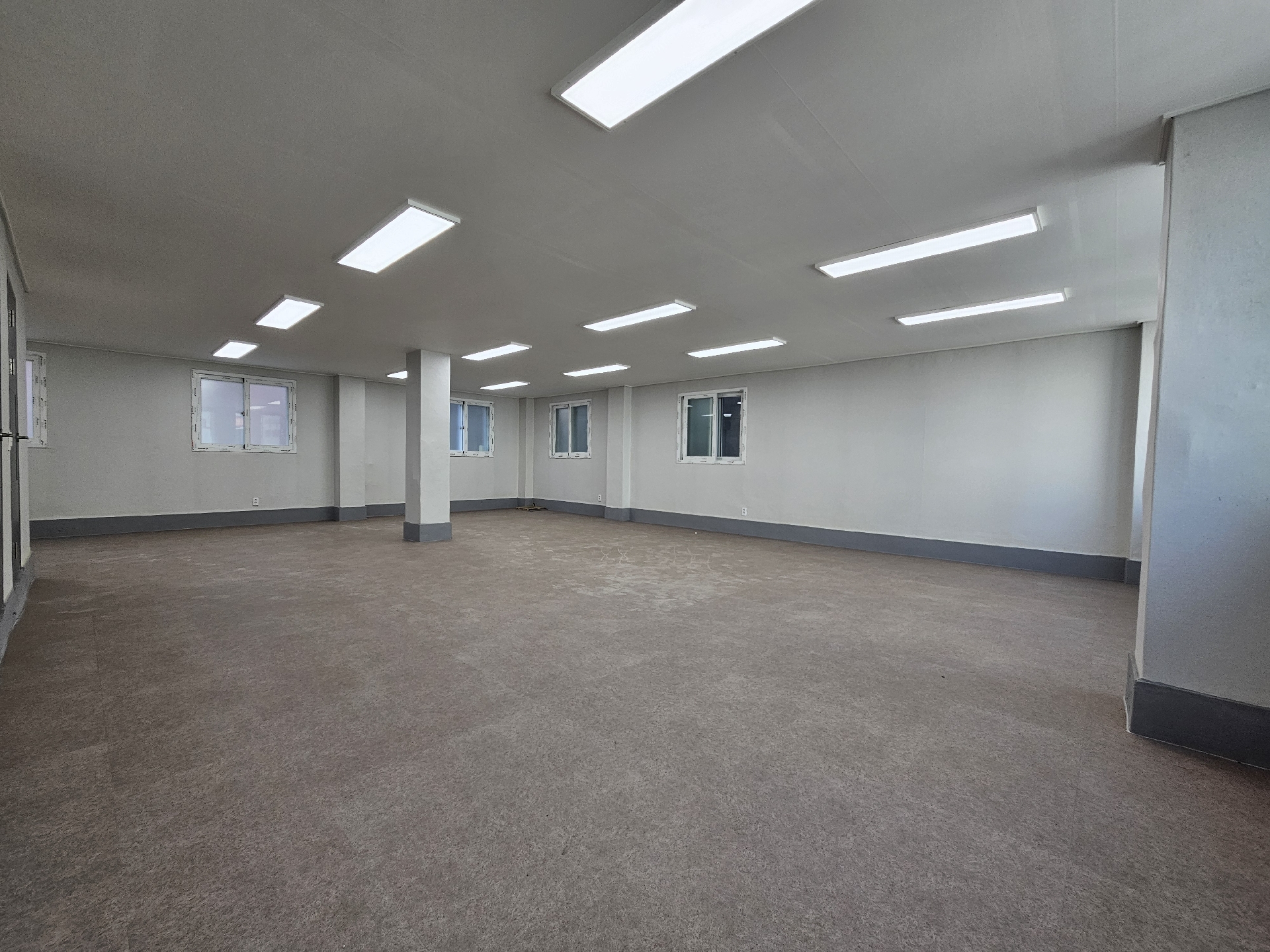 부산광역시 부산진구 범천동 사무실 썸네일 2