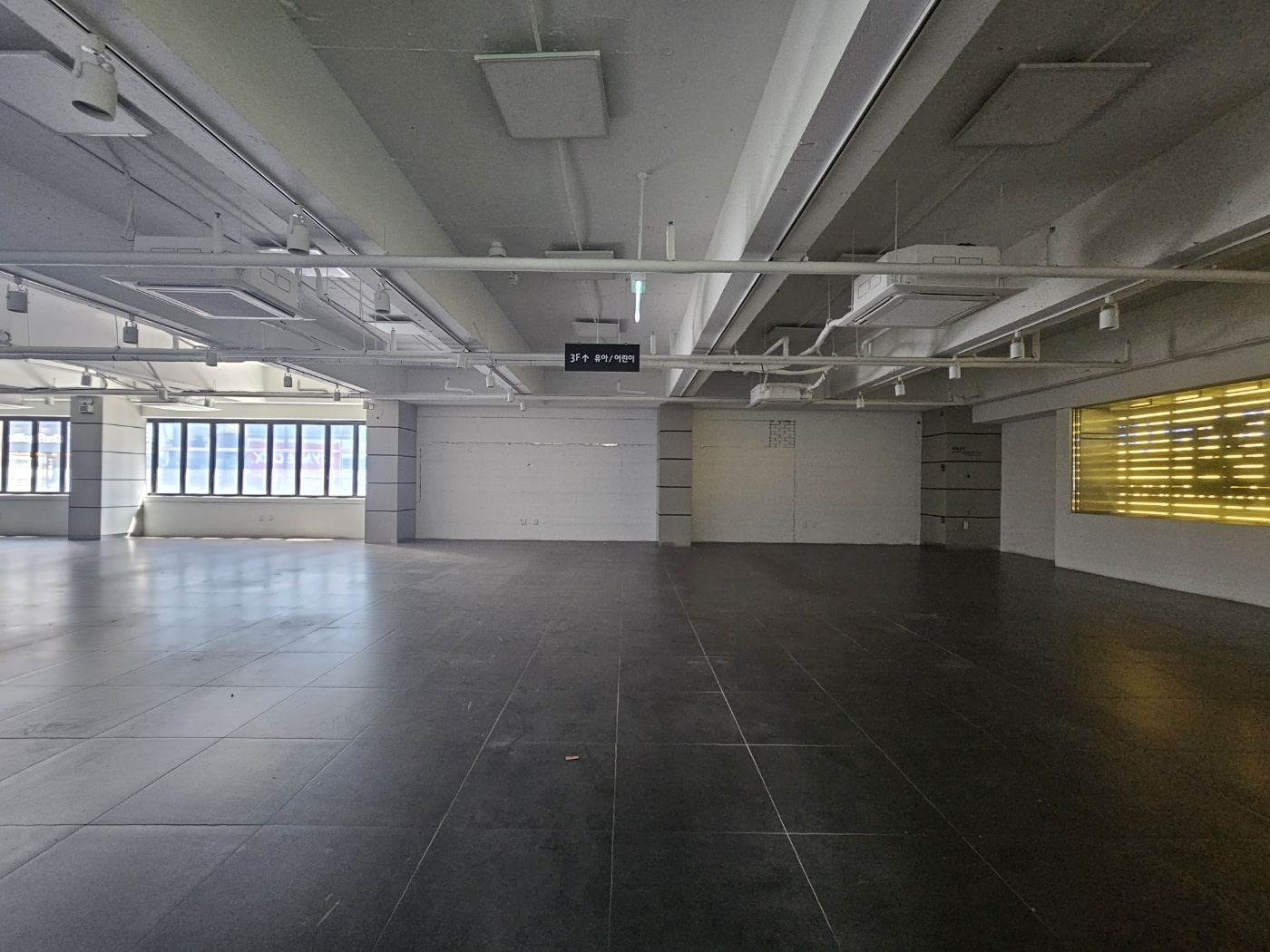 부산광역시 부산진구 부전동 사무실 - 1