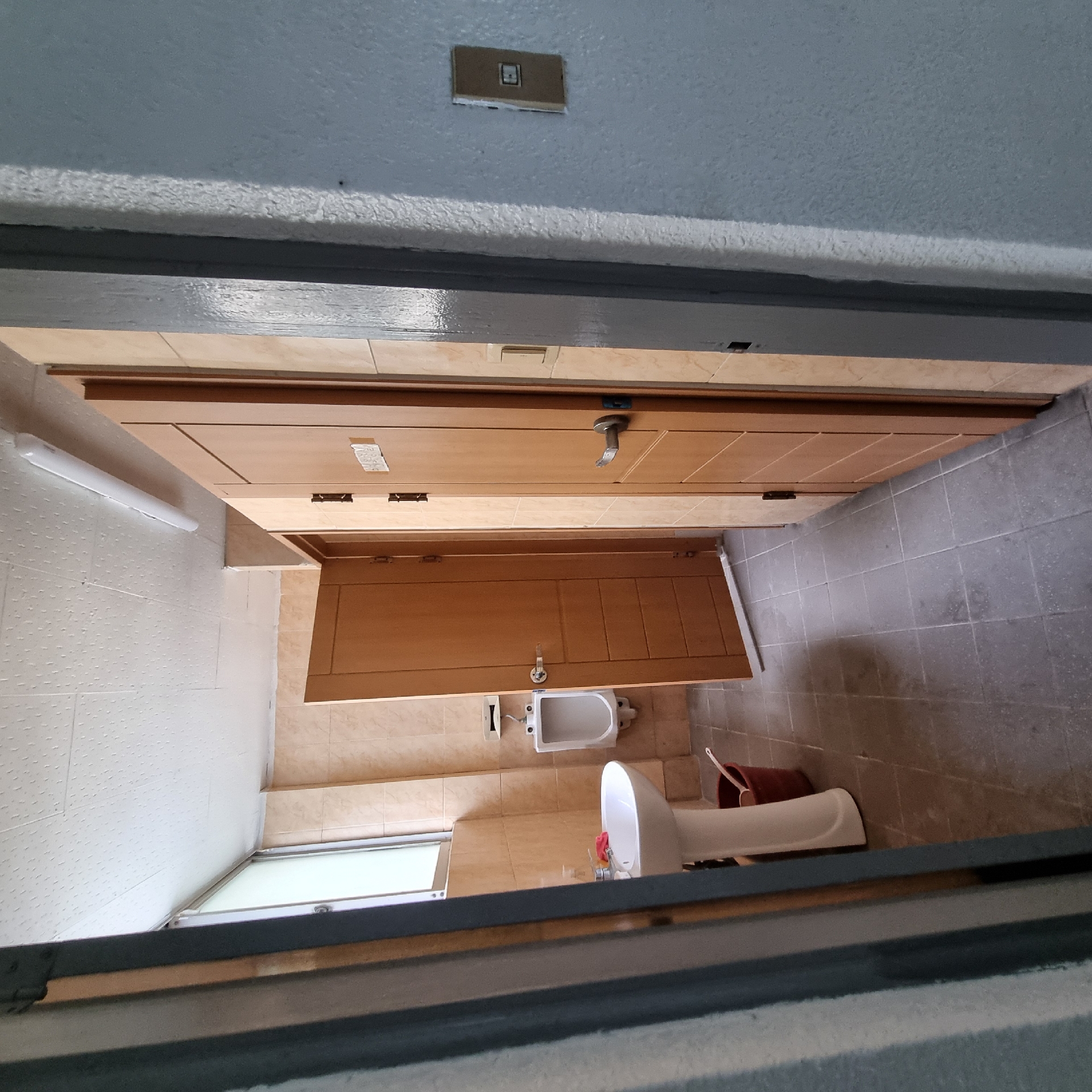 부산광역시 중구 중앙동4가 사무실 썸네일 6