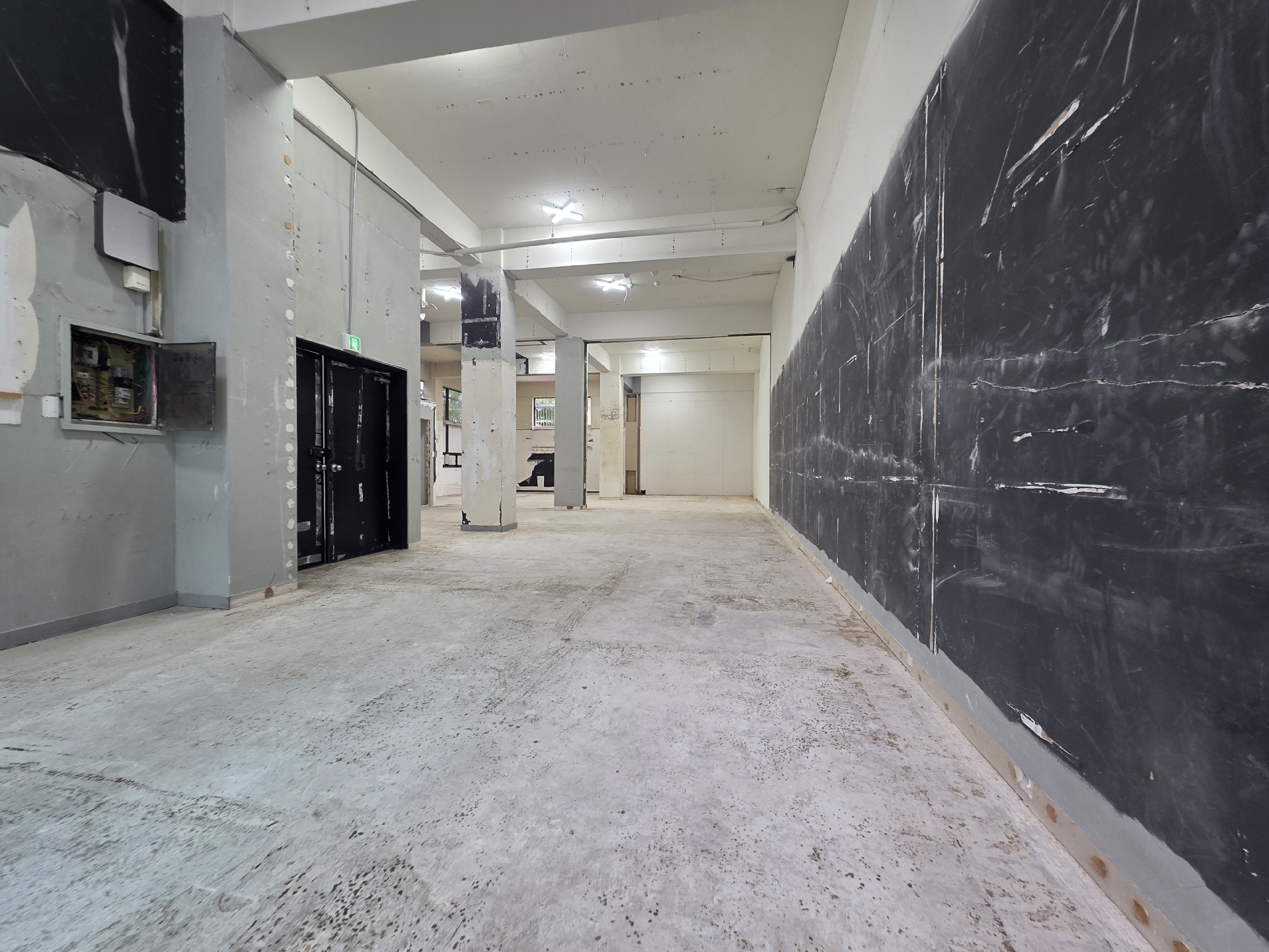 부산광역시 부산진구 범천동 상가 - 1