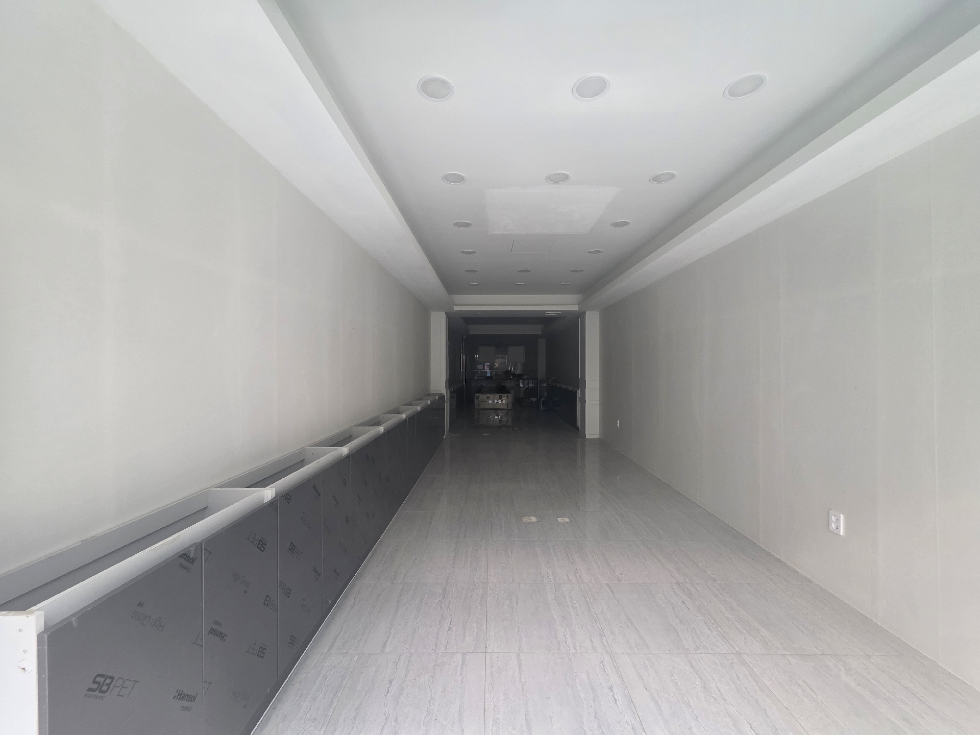 부산광역시 부산진구 범천동 상가 - 1