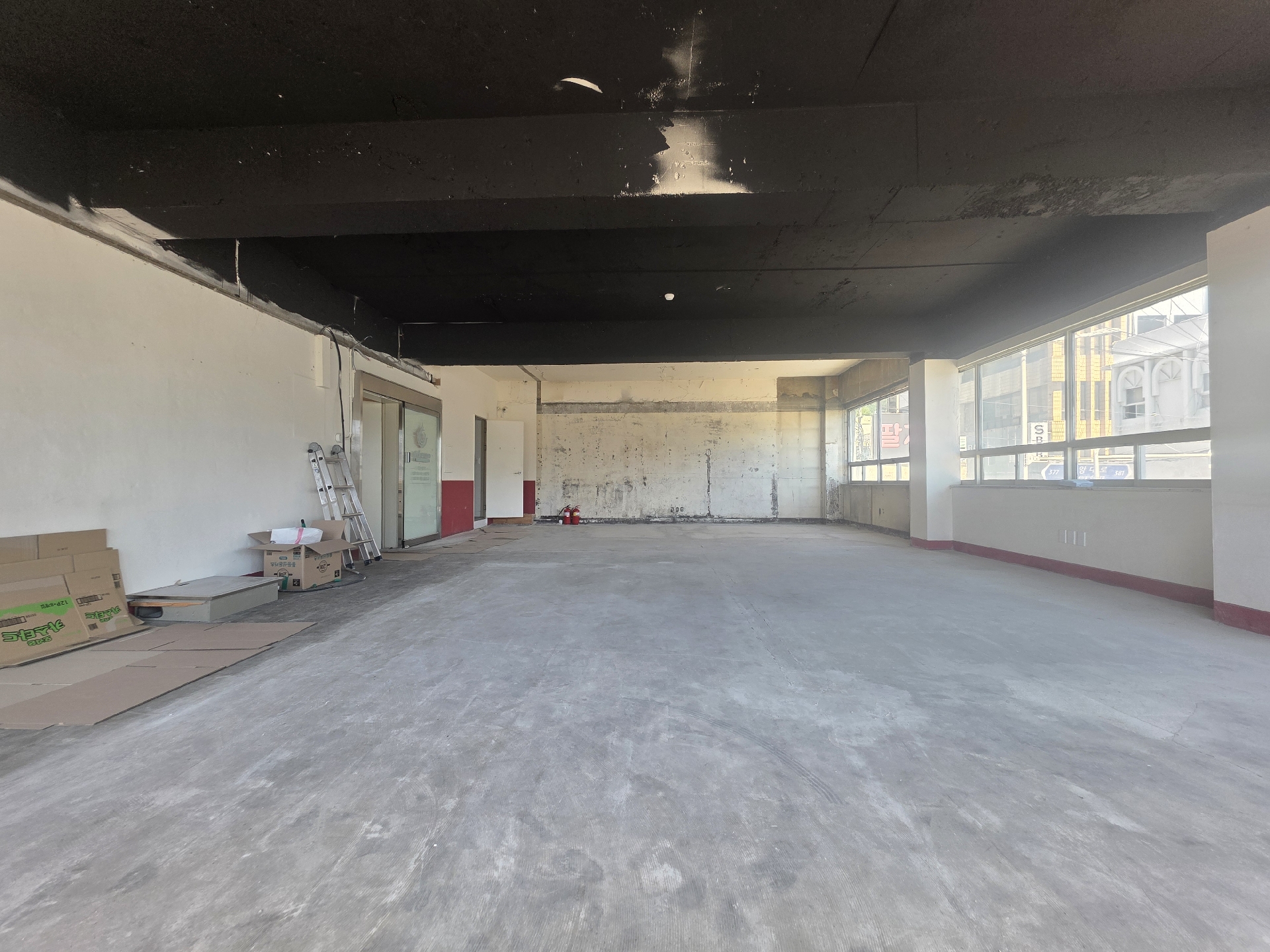 부산광역시 동구 수정동 상가 썸네일 6