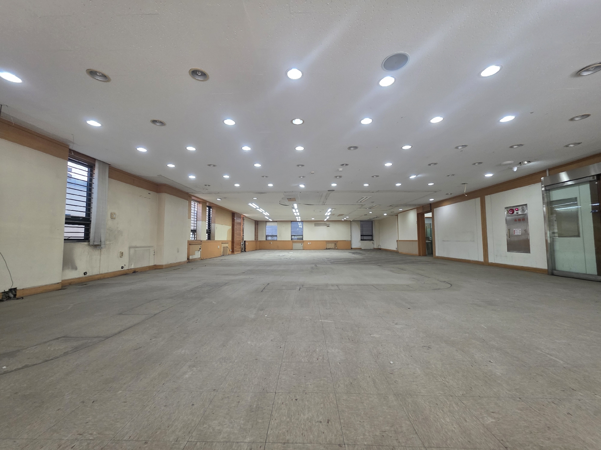 부산광역시 동구 수정동 사무실 썸네일 2