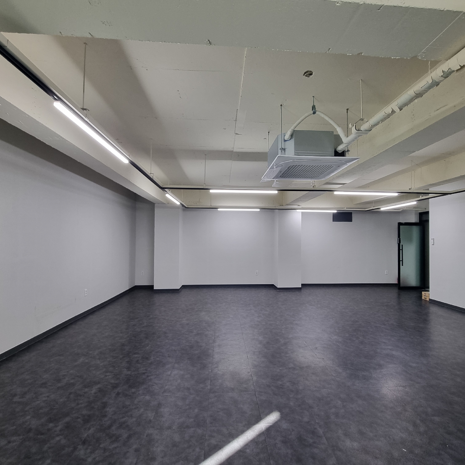 부산광역시 남구 대연동 사무실 썸네일 4