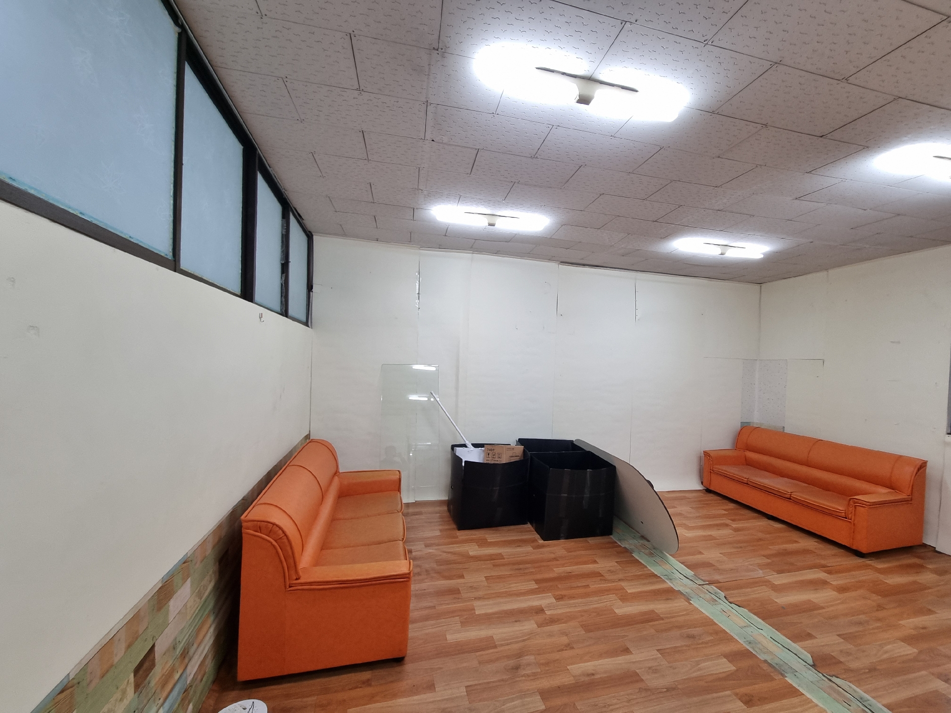 부산광역시 부산진구 범천동 사무실 - 1