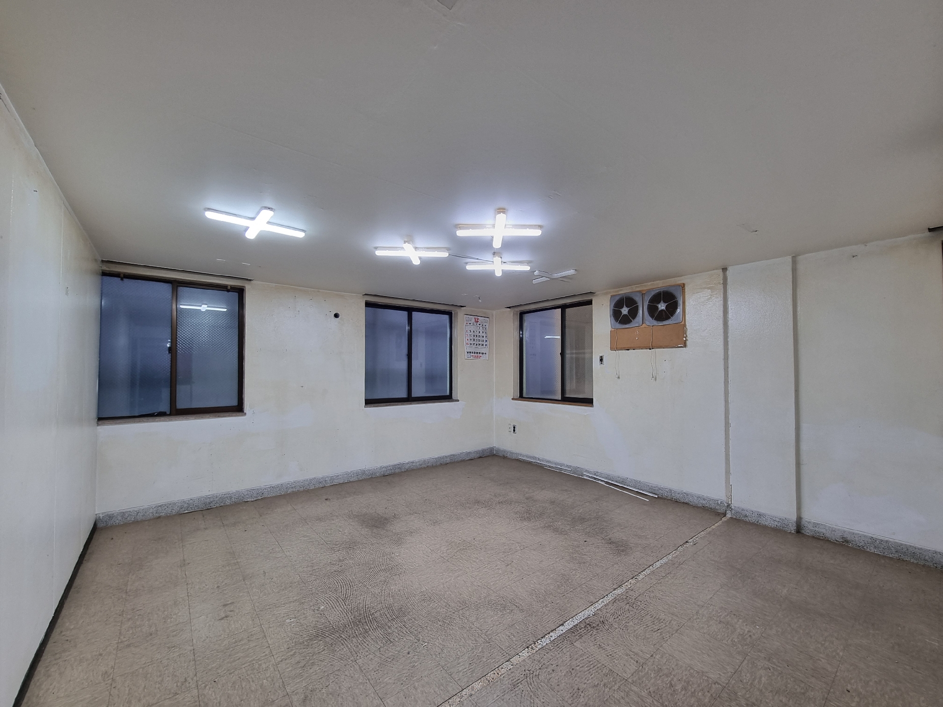 부산광역시 동구 초량동 사무실 썸네일 4