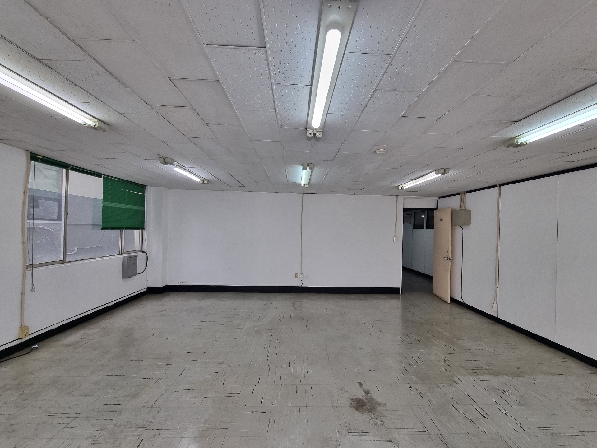 부산광역시 중구 중앙동4가 사무실 썸네일 5