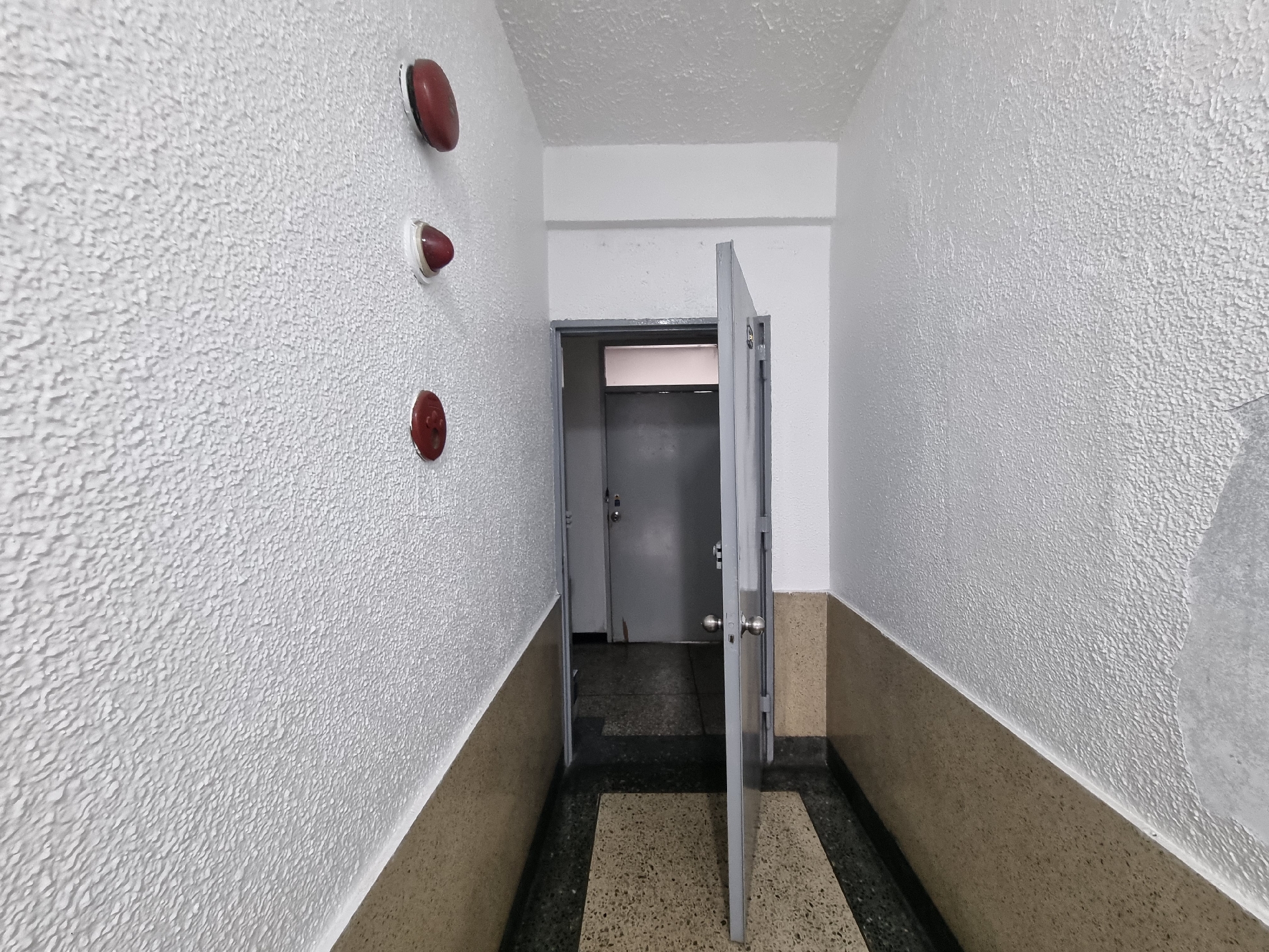 부산광역시 중구 중앙동4가 사무실 썸네일 4