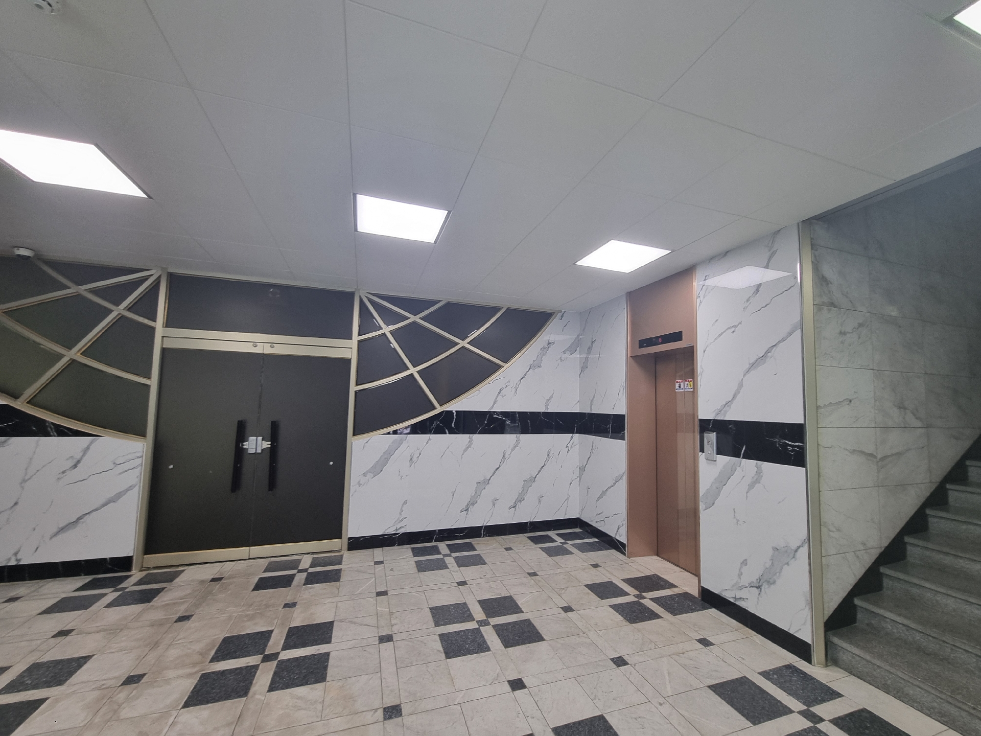 부산광역시 동구 초량동 사무실 썸네일 6