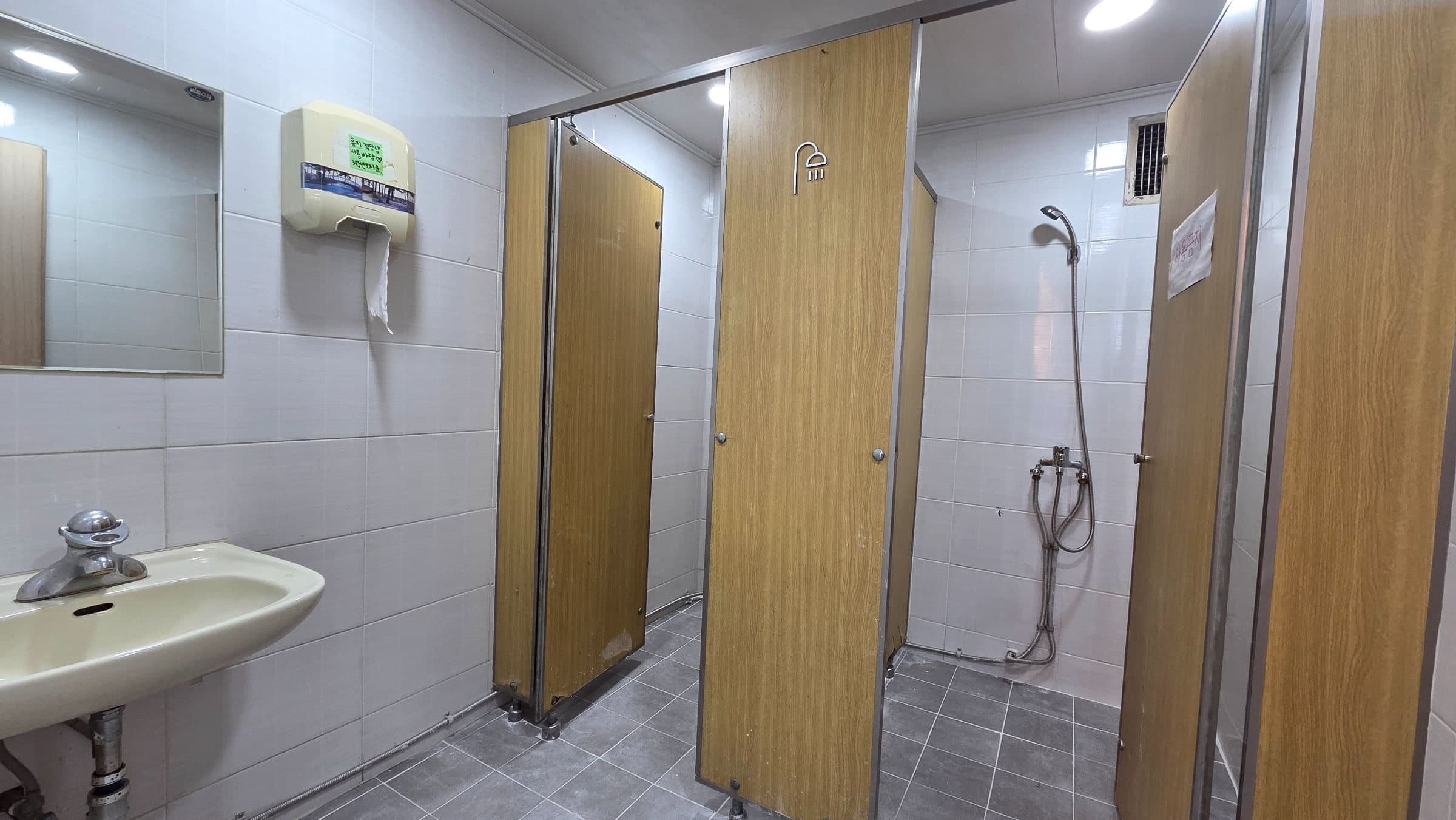 부산광역시 연제구 거제동 사무실 썸네일 7