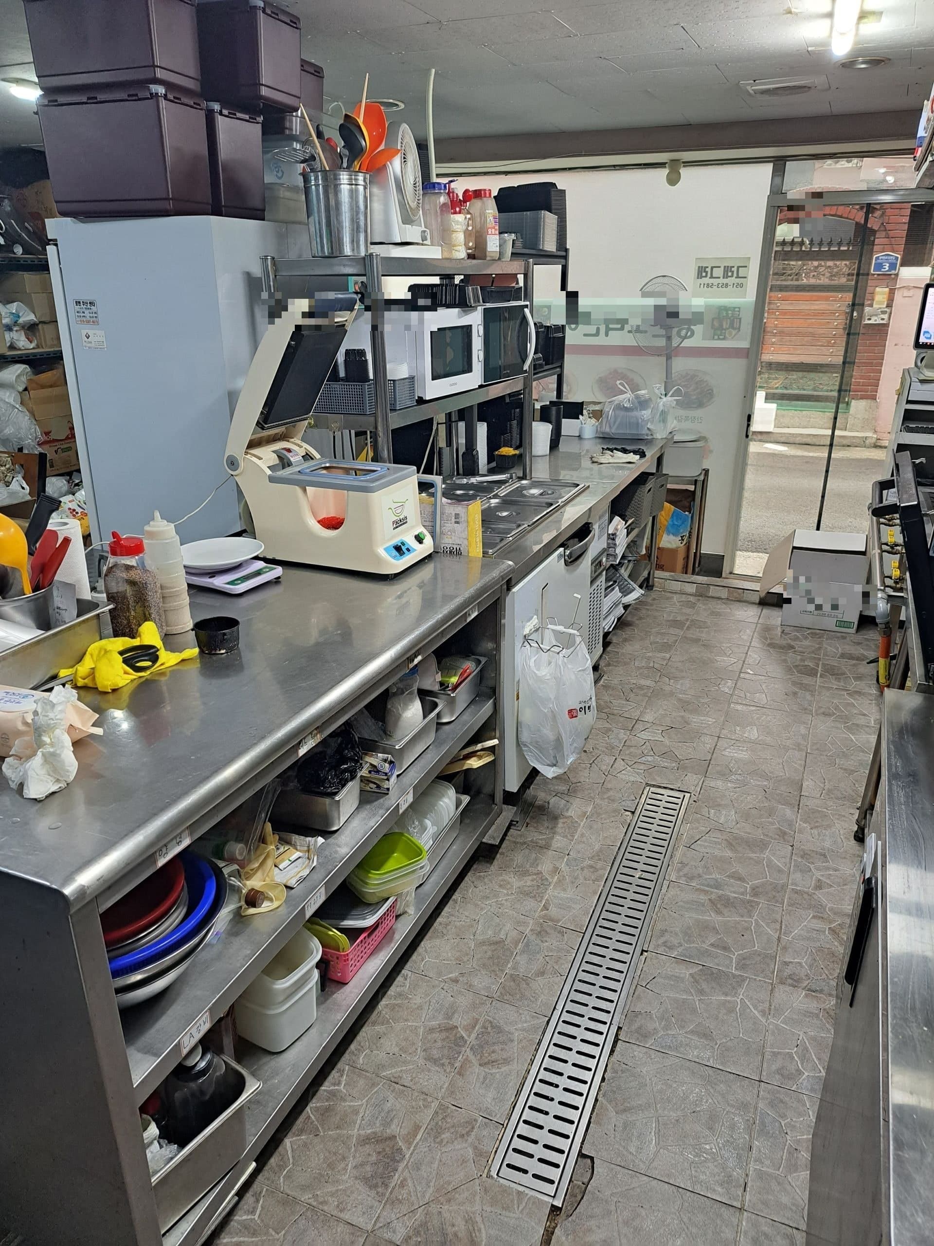 부산광역시 연제구 연산동 상가 썸네일 3