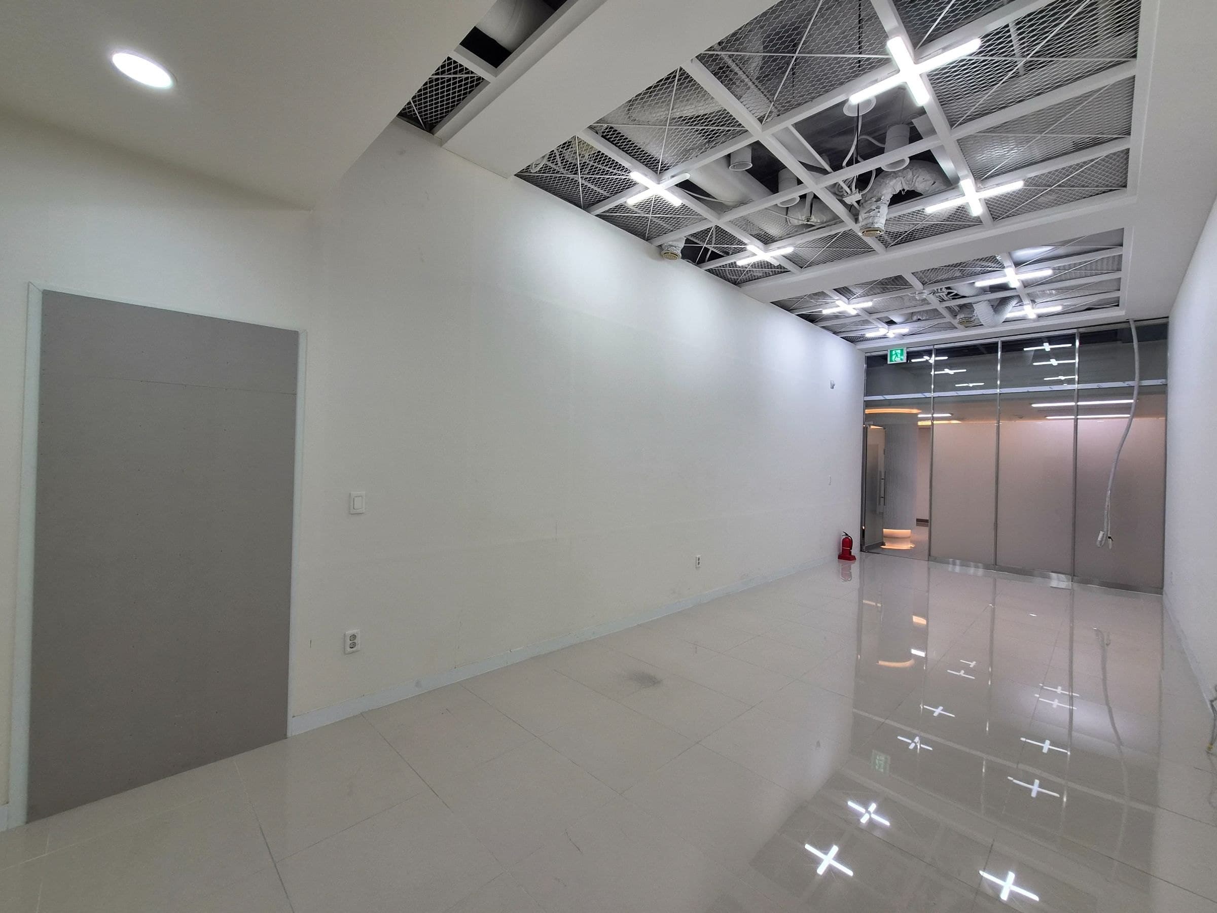 부산광역시 연제구 거제동 상가 썸네일 6