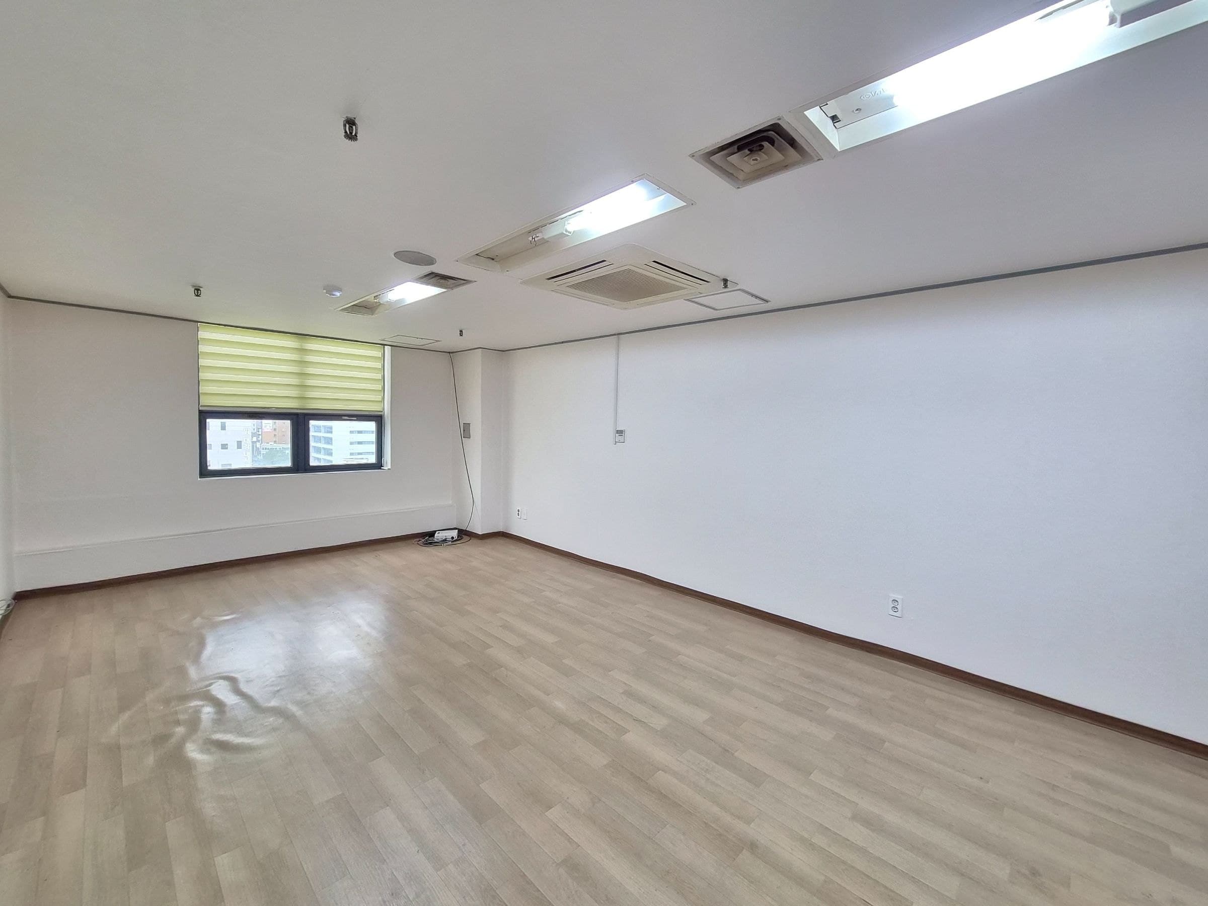 부산광역시 연제구 연산동 사무실 썸네일 8