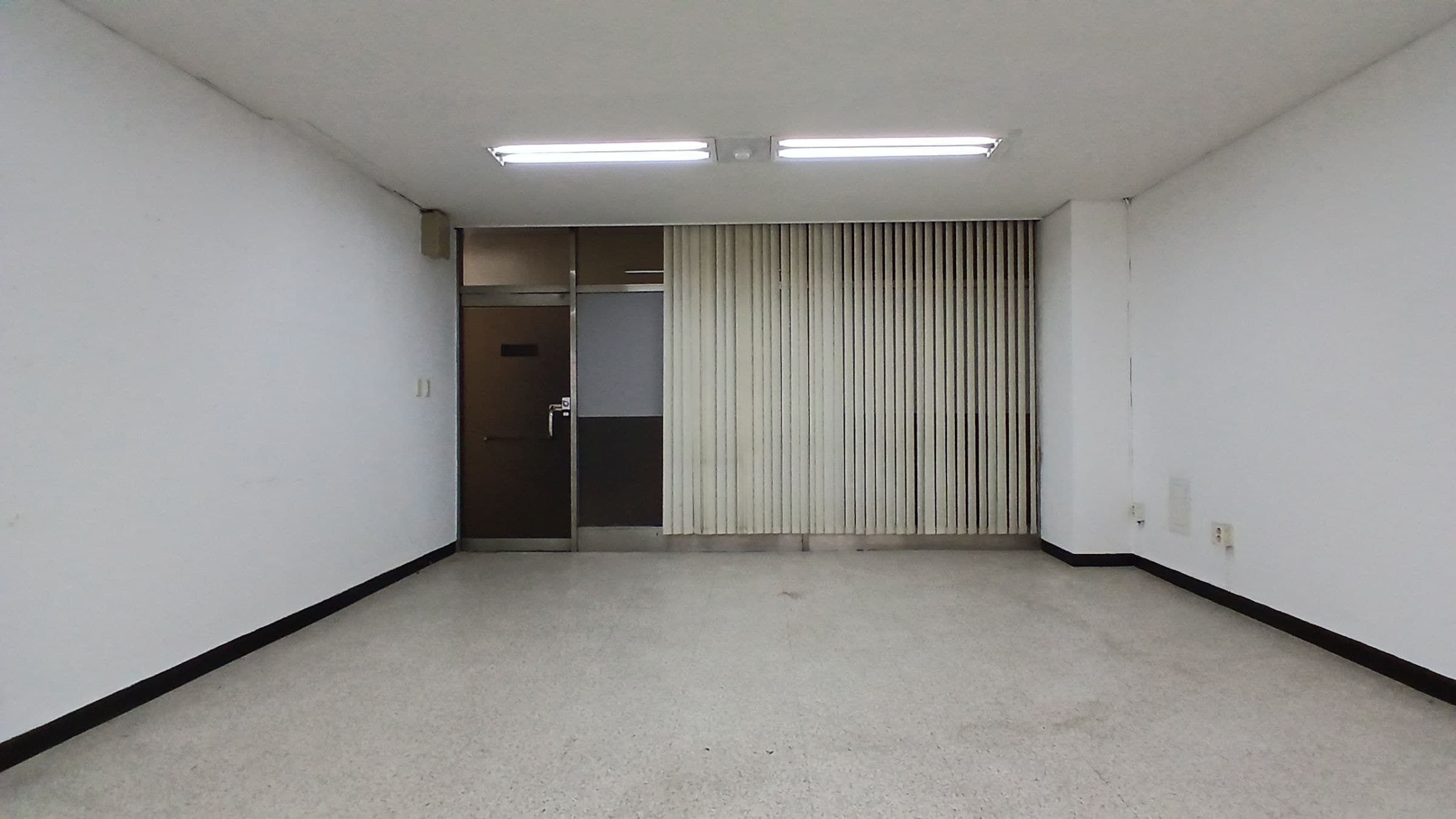 부산광역시 동구 범일동 상가 썸네일 2