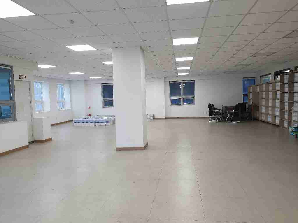 부산광역시 동구 수정동 사무실 - 1