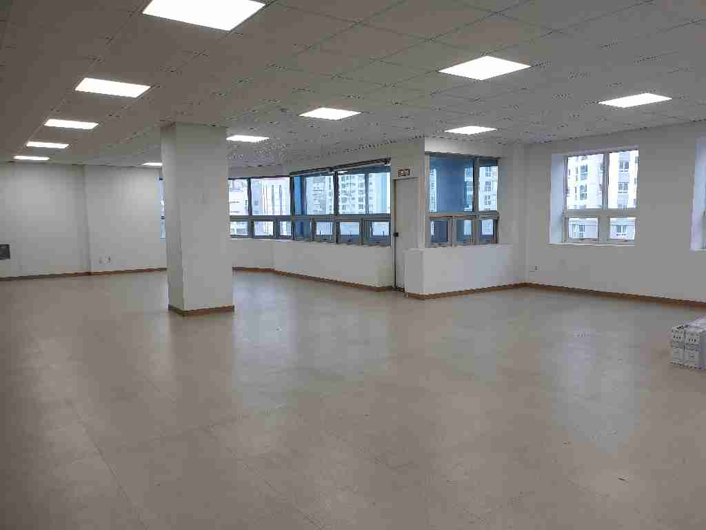 부산광역시 동구 수정동 사무실 썸네일 2