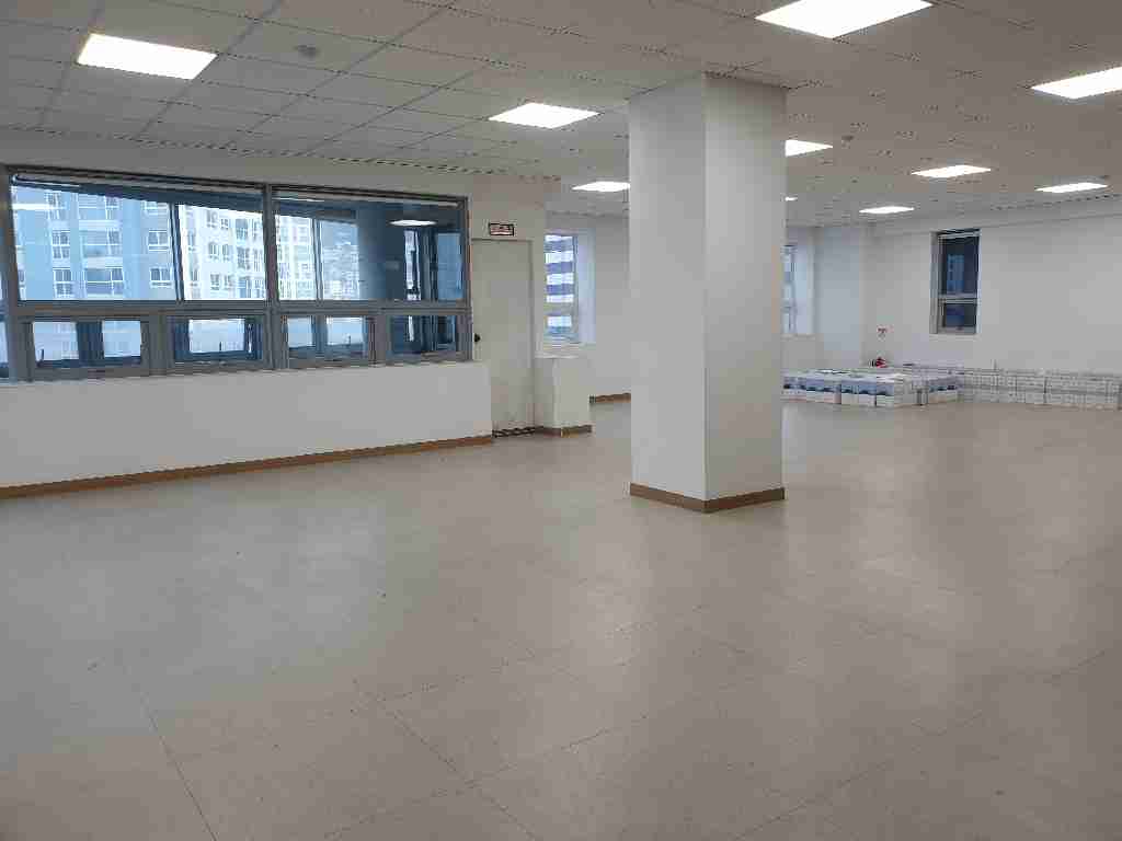 부산광역시 동구 수정동 사무실 썸네일 3