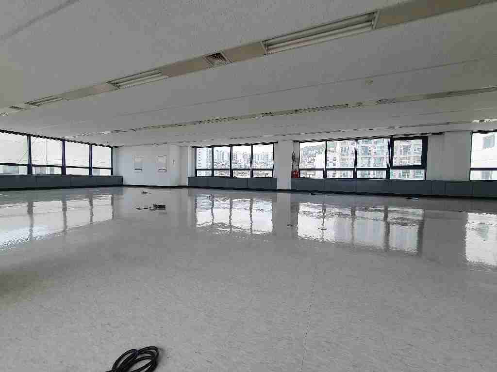 부산광역시 동구 초량동 사무실 썸네일 3