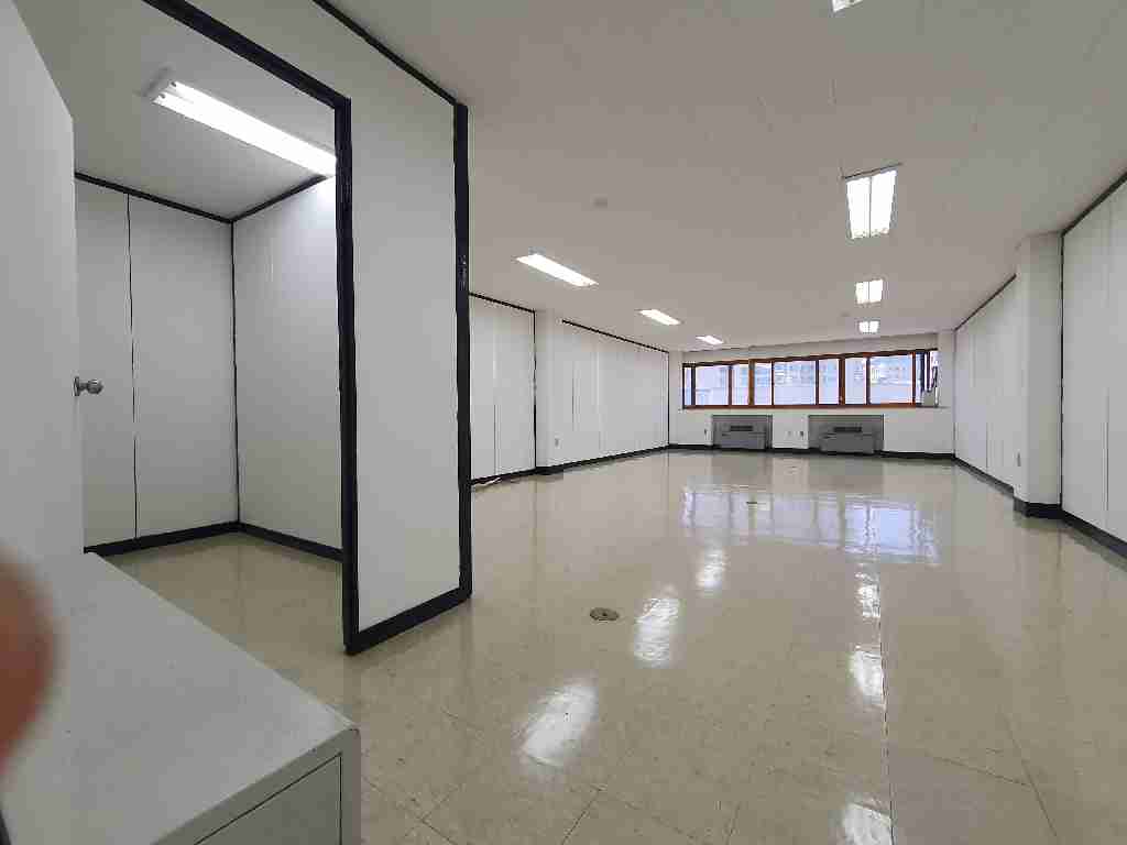 부산광역시 중구 중앙동4가 사무실 썸네일 4