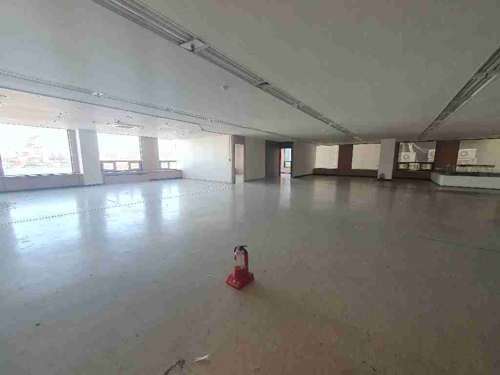 부산광역시 중구 중앙동 사무실 - 1