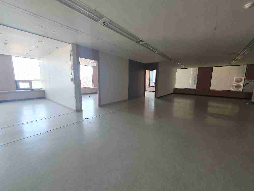 부산광역시 중구 중앙동 사무실 썸네일 3