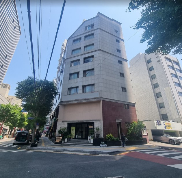 부산광역시 동구 초량동 건물 썸네일 3