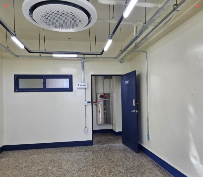 부산광역시 중구 중앙동4가 사무실 - 1