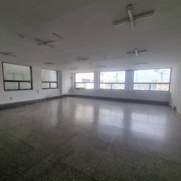 부산광역시 중구 중앙동4가 사무실 - 1