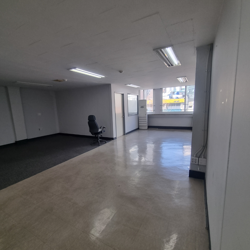 부산광역시 중구 중앙동5가 사무실 썸네일 2