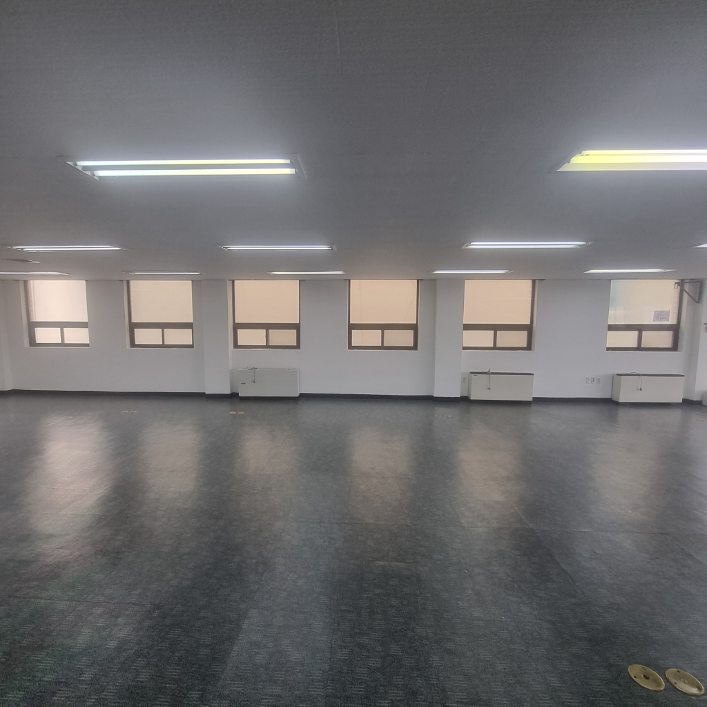 부산광역시 동구 초량동 사무실 - 1